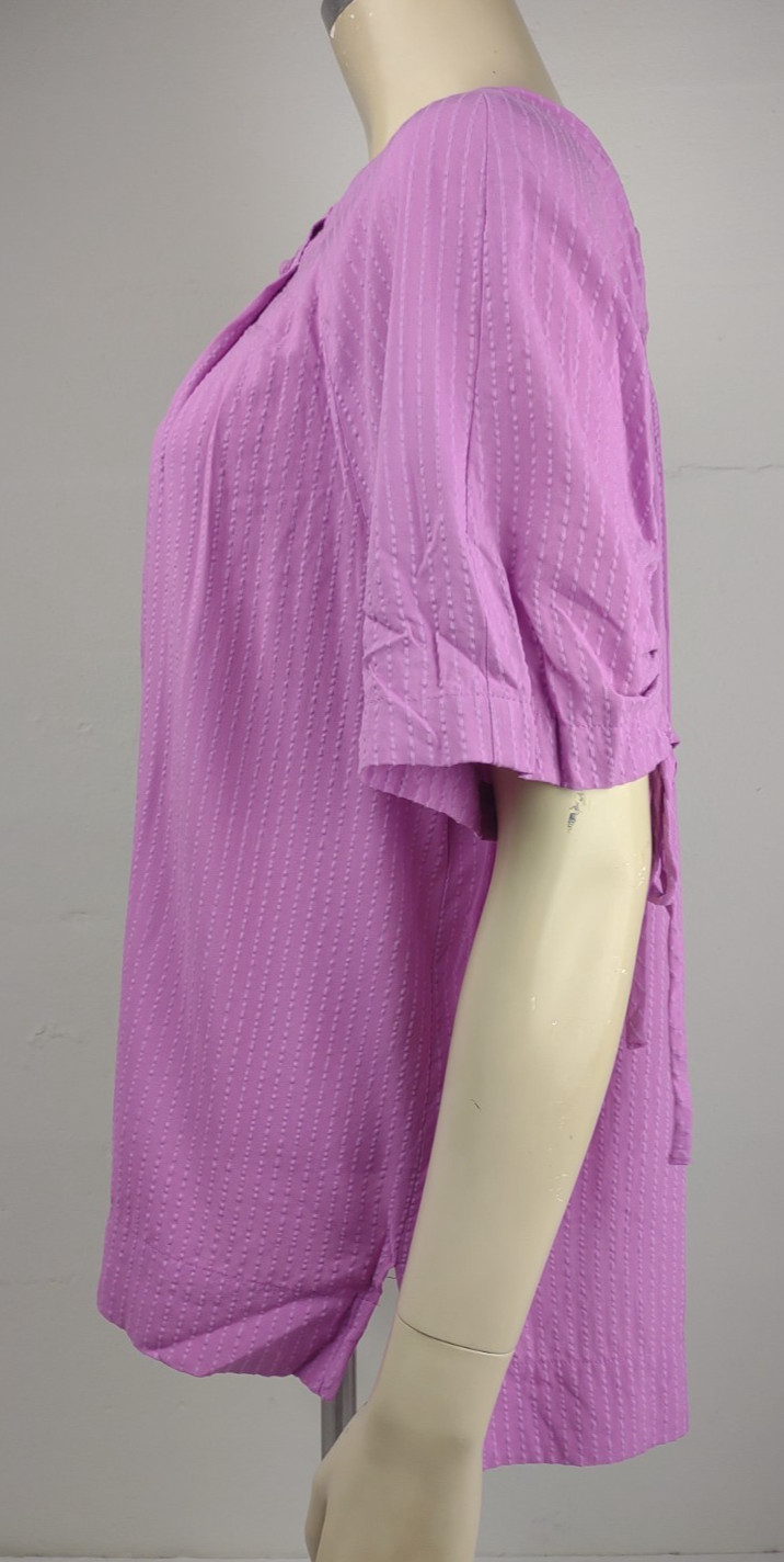 NWT LOFT light purple cotton blend keyhole front short sleeve blouse Large