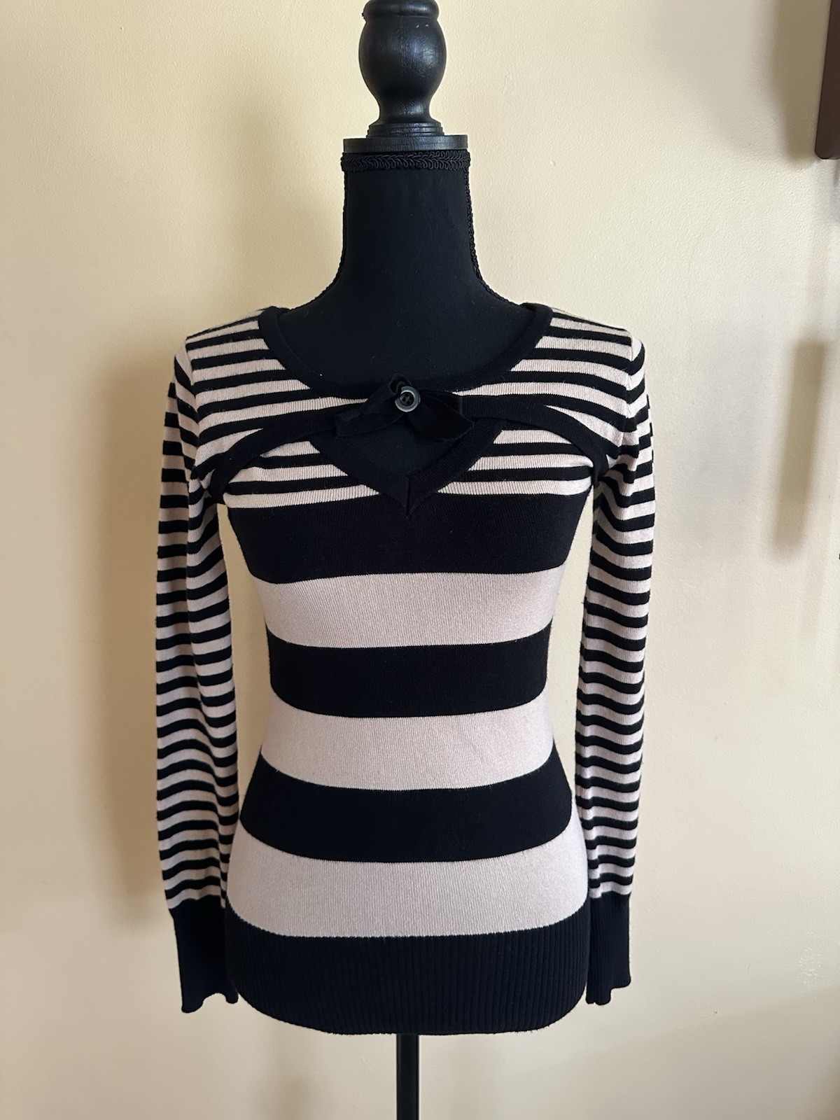 Say What? Vintage Y2K Striped Top slim fit women’s small