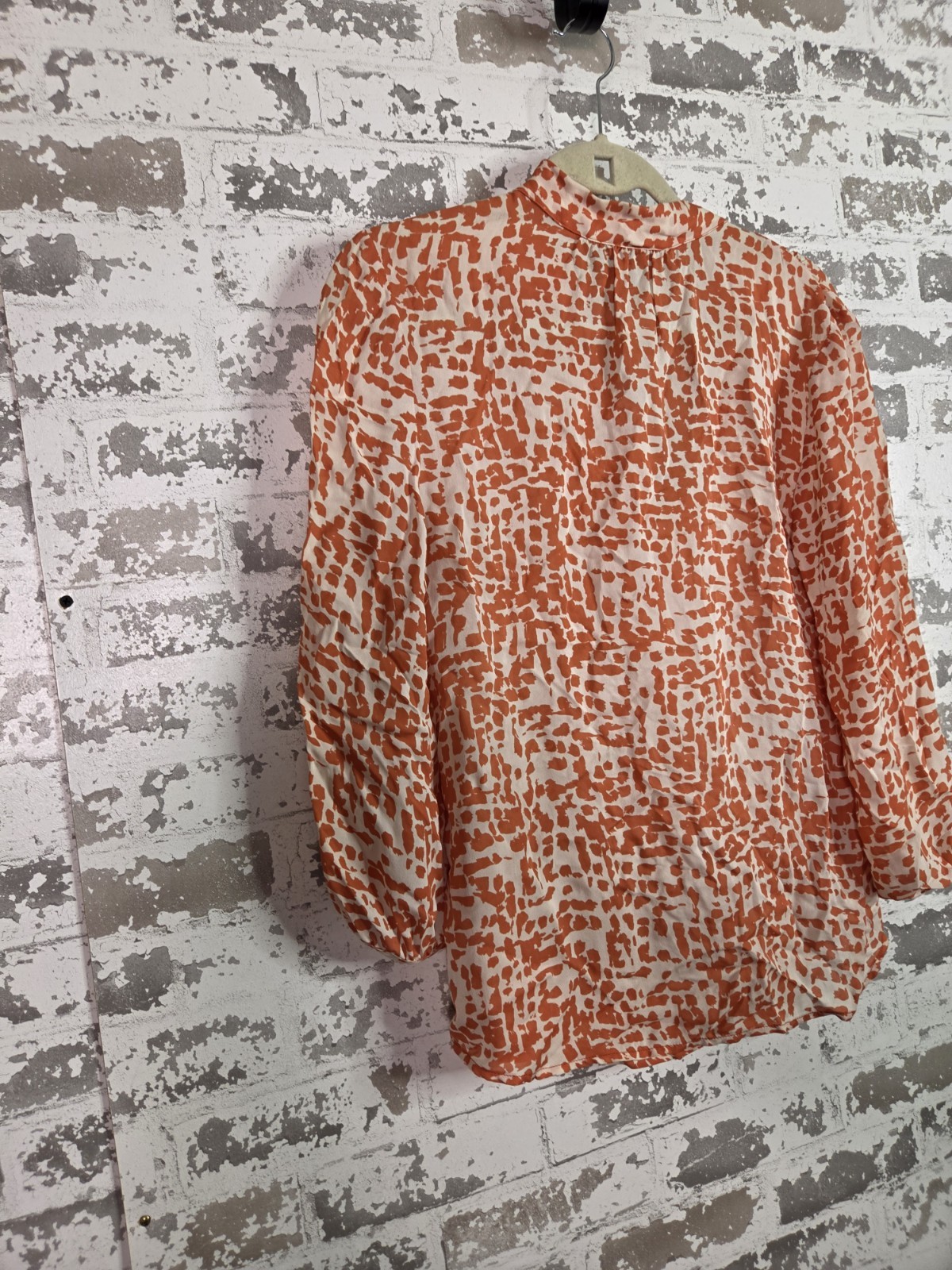 Classiques Entier Abstract Print Woven 100% Silk Collared Button Blouse S