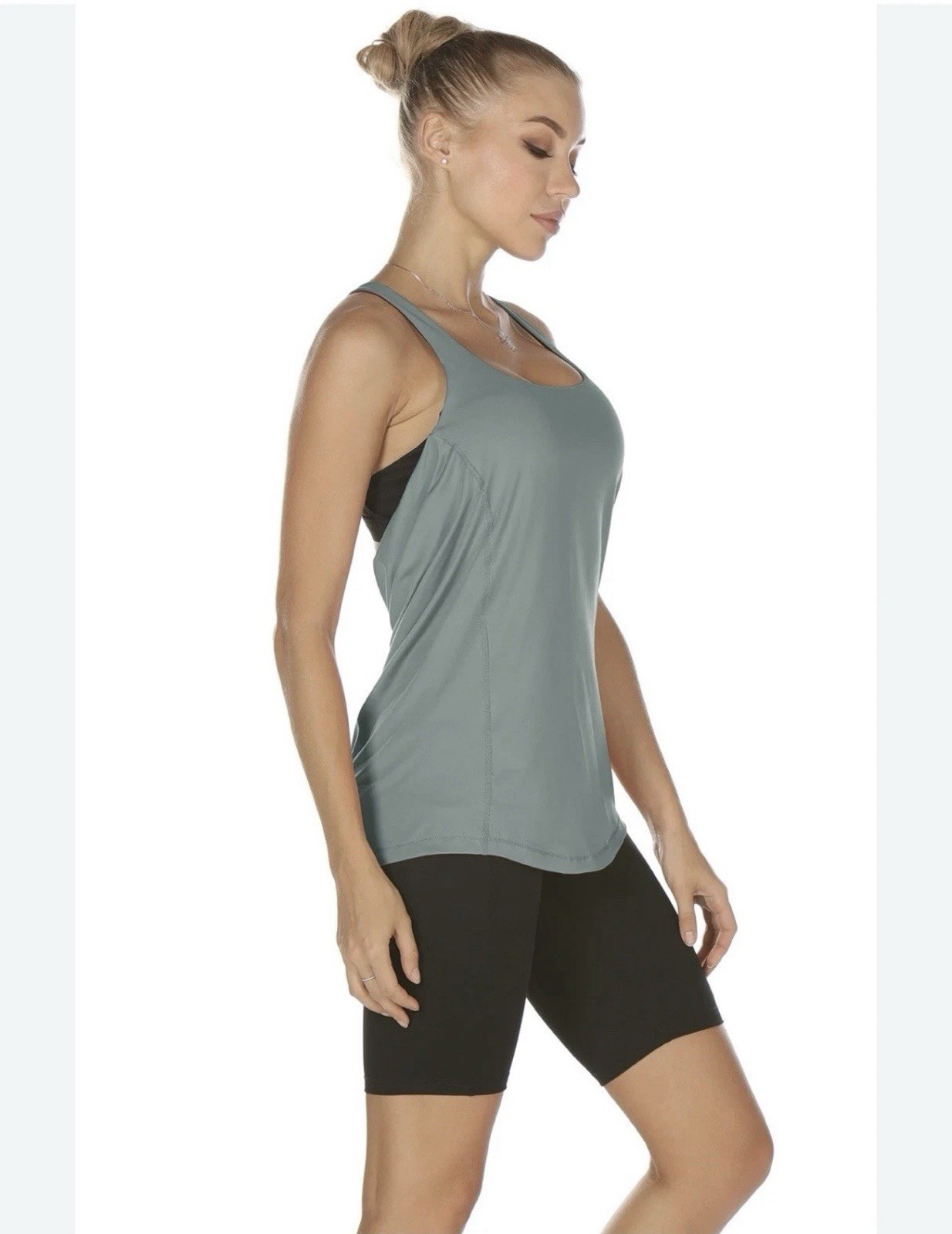 icyzone Women’s Cool Blue Workout Tank Tops Built in Bra Athletic Top Medium New