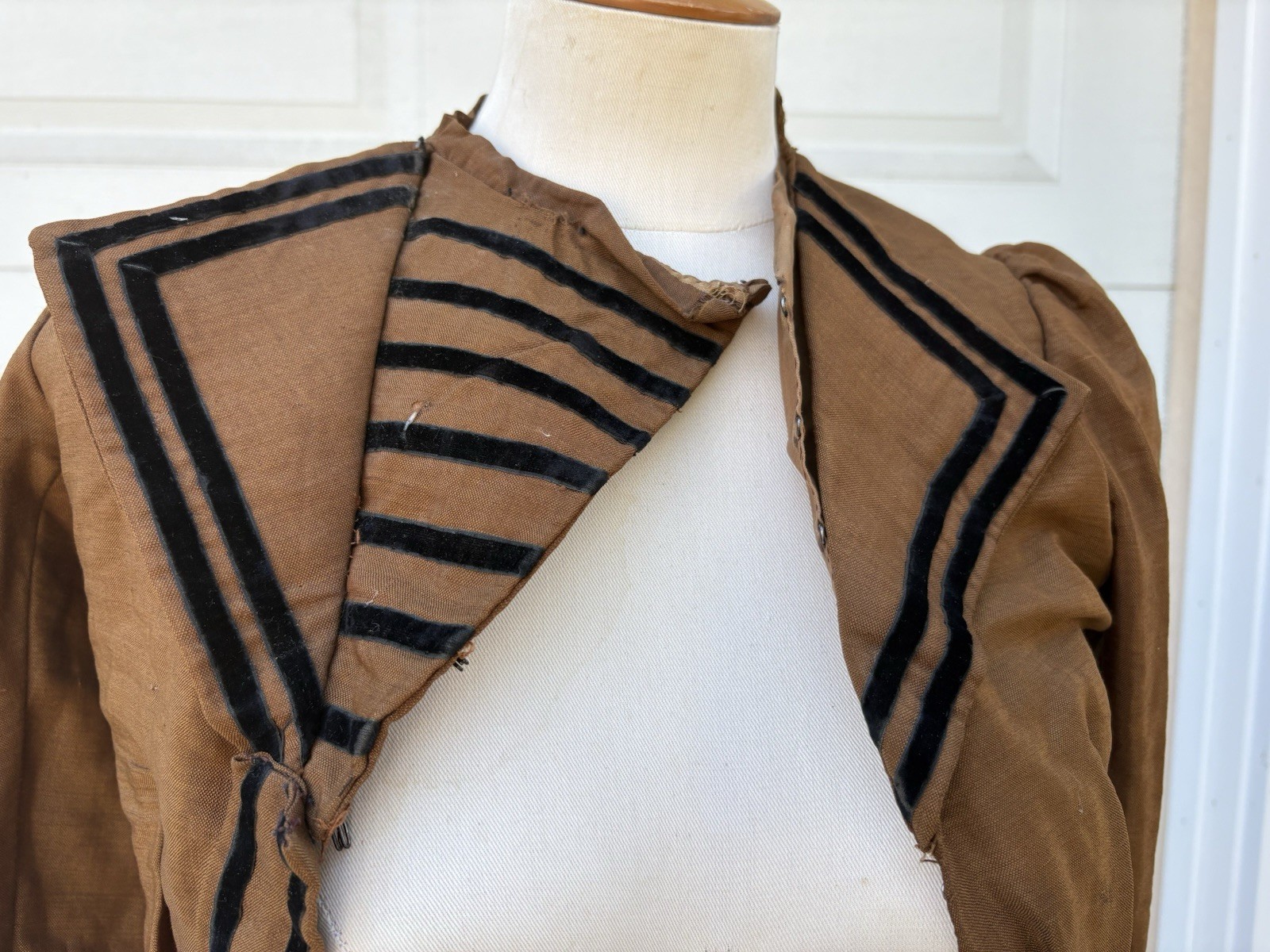 Antique Vintage Victorian Era Women’s Top Shirt Velvet Blouse XS