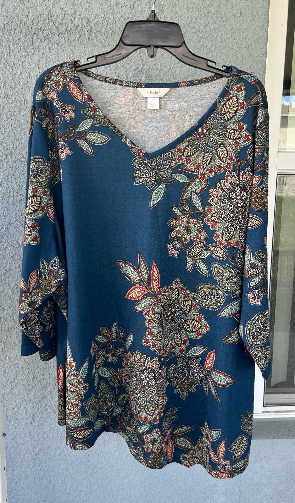 CJ Banks Women’s 3X Floral Paisley V-Neck 3/4 Sleeve Tunic Top Asymmetrical Hem