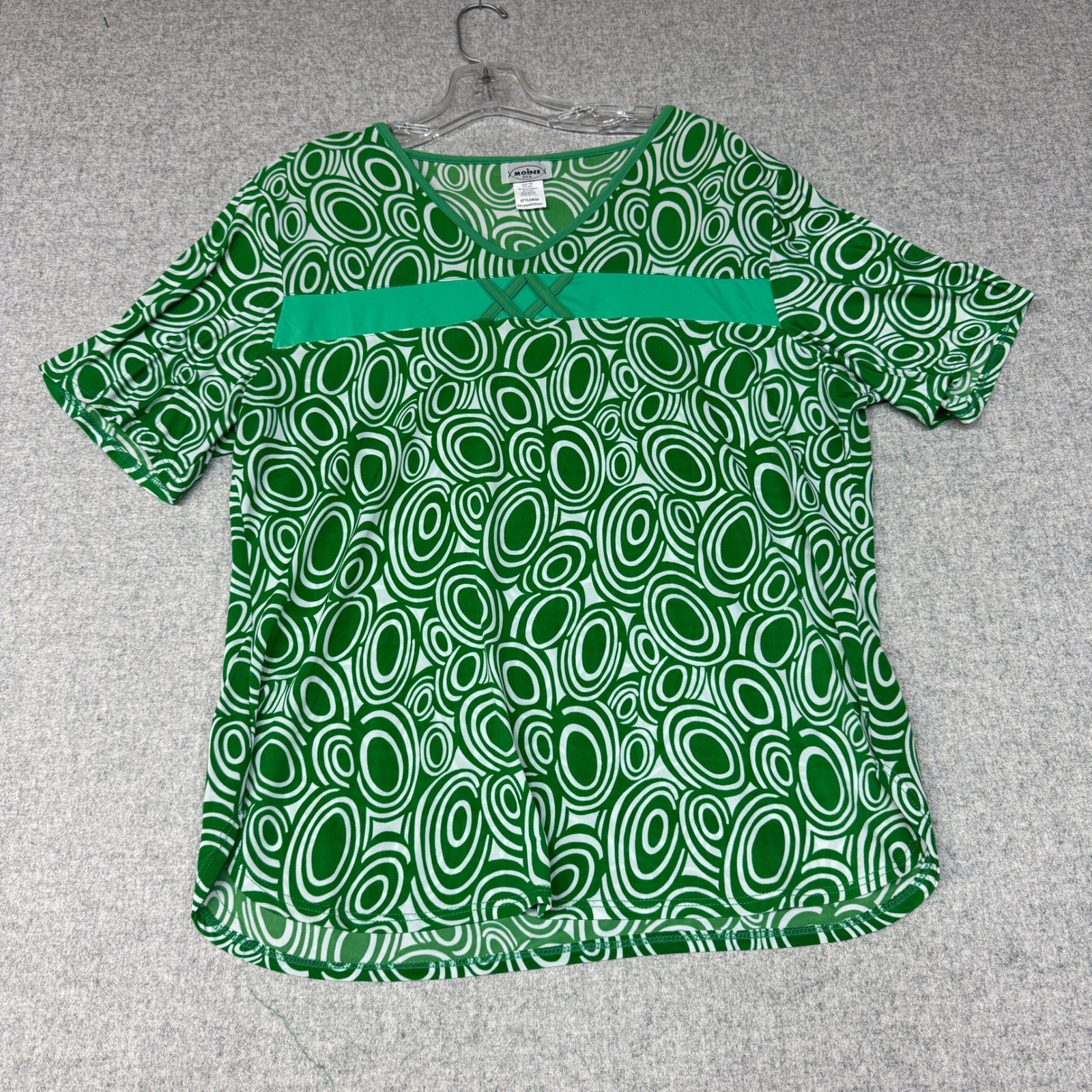 Moine USA Short Sleeve Top XXL Green White Geometric Swirl V-Neck Split Sleeve