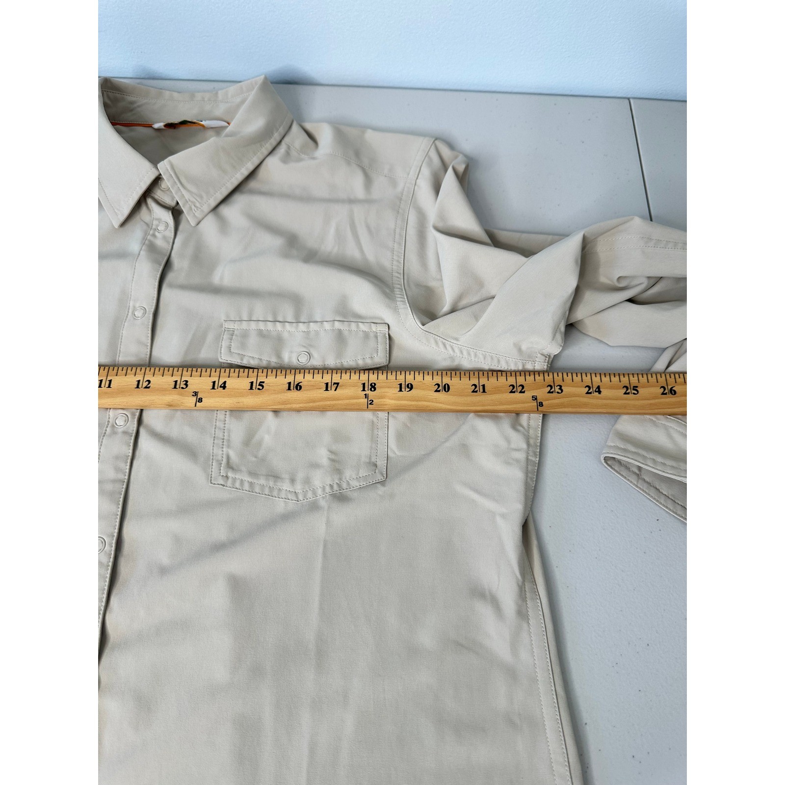 Orvis Insect Shield Roll Tab Sleeve Button Down Shirt Size L Tan Outdoor Hiking