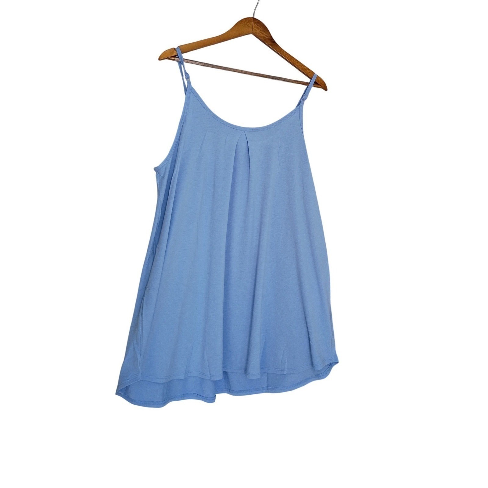 NWT Zenana Periwinkle Blue Pleated Flowy Cami Tank M Boho Lightweight Relax Fit