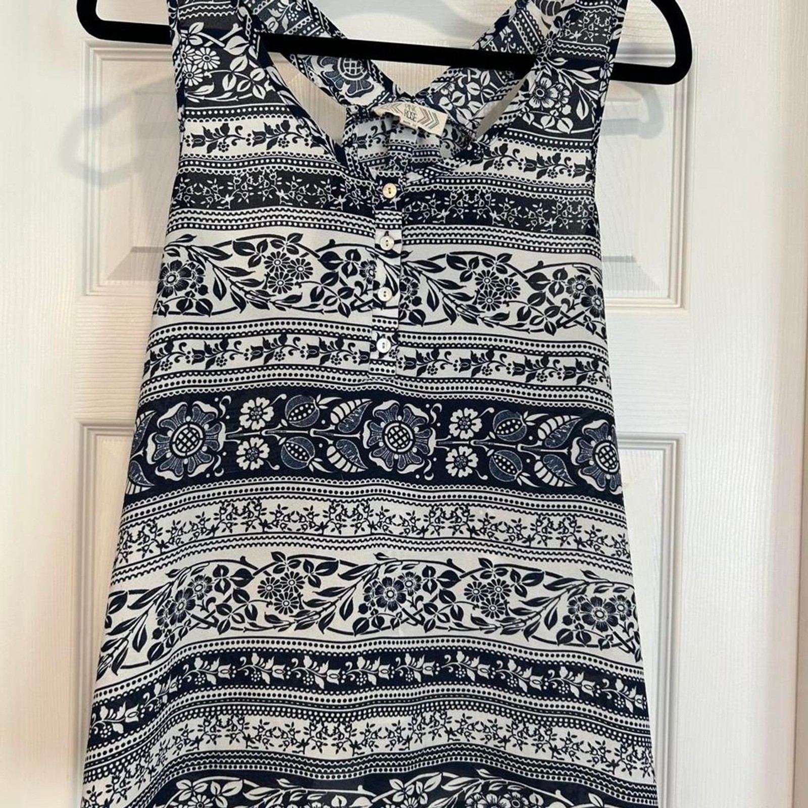 Pink-rose Women’s Blue & White Tank Top