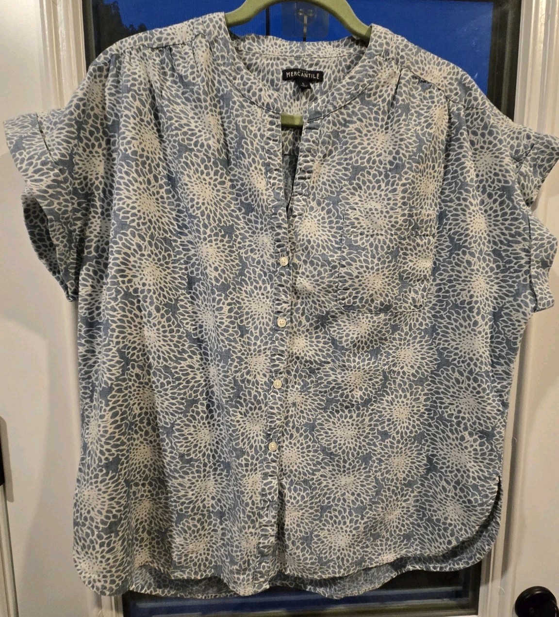 J.Crew Mercantile blue floral short-sleeve button-down shirt mandarin Collar L