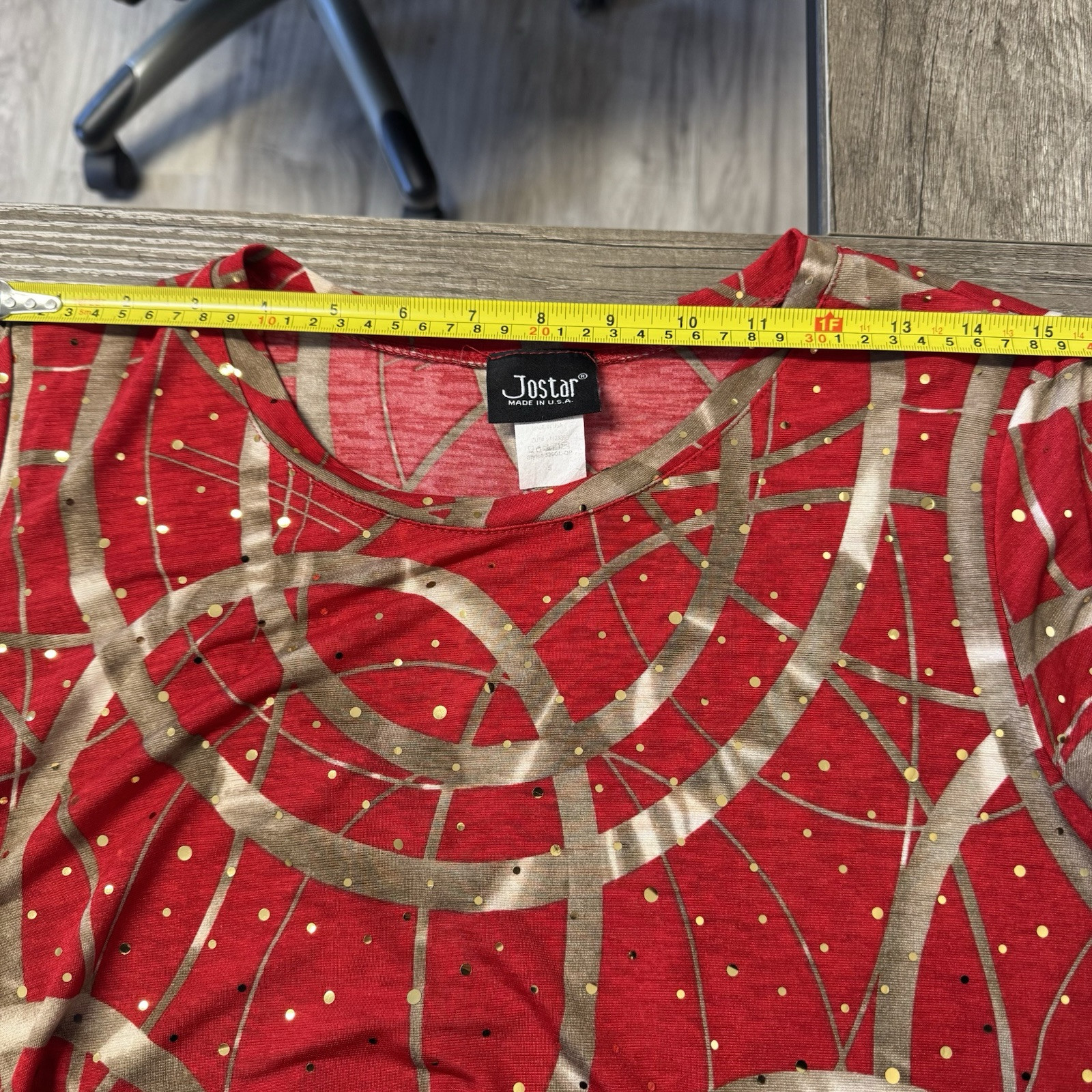 Jo Star Brand. Dressy Red And Gold Top