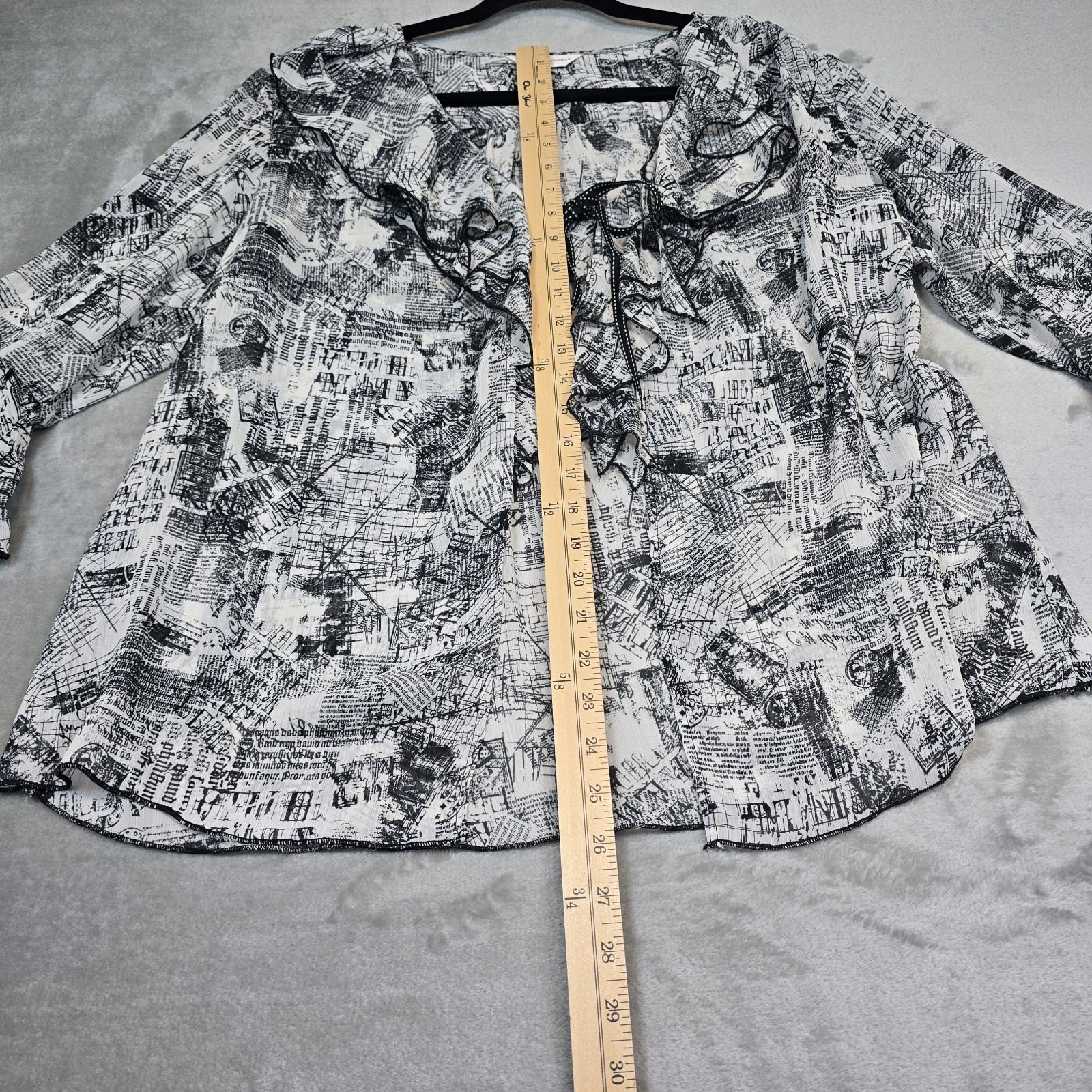 Christopher Banks Open Front Blouse W’s L News Print Sheer Artsy Whimsical