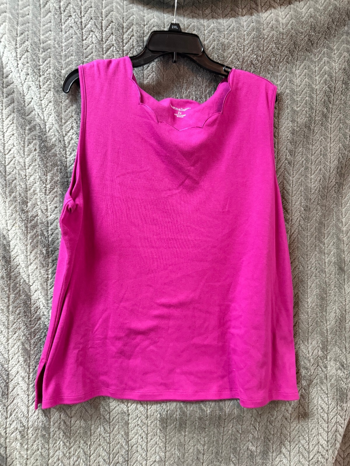 Draper’s & Damon’s Sleeveless Top in Bright Pink, Size 2X