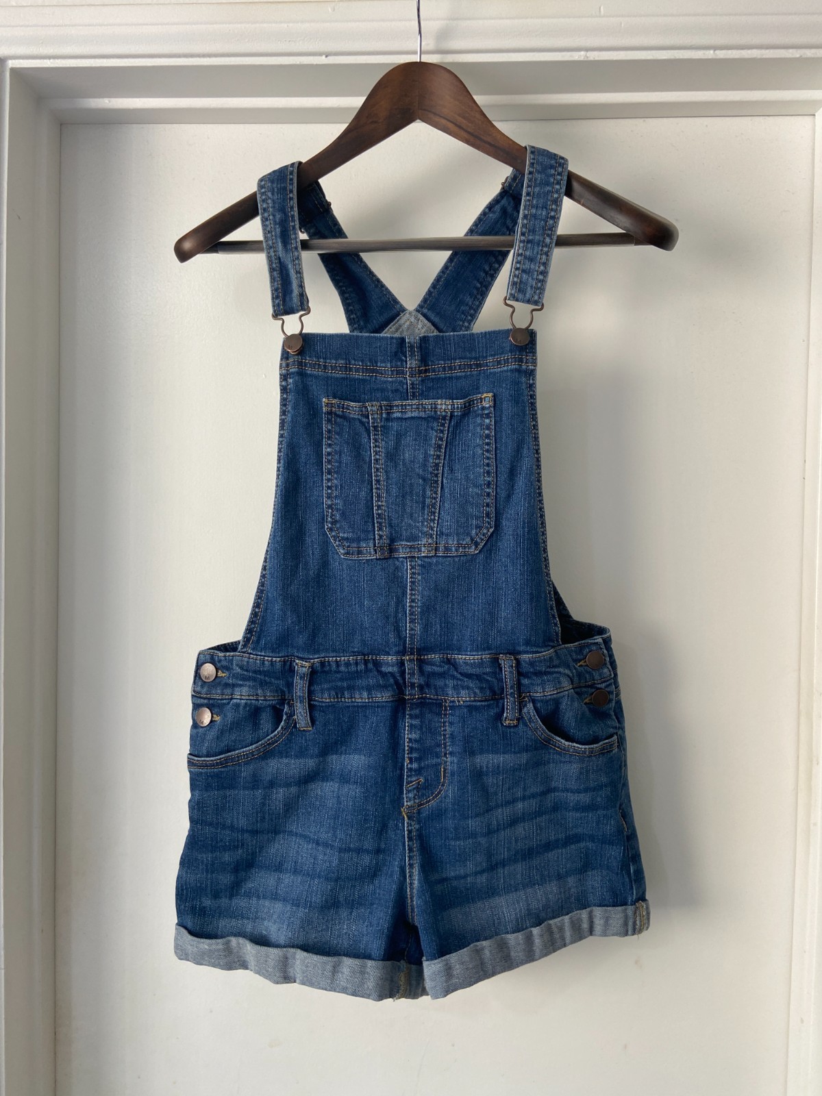 Mossimo Supply Co Medium Wash Denim Short Overalls Shortalls Cuffed – MEDIUM