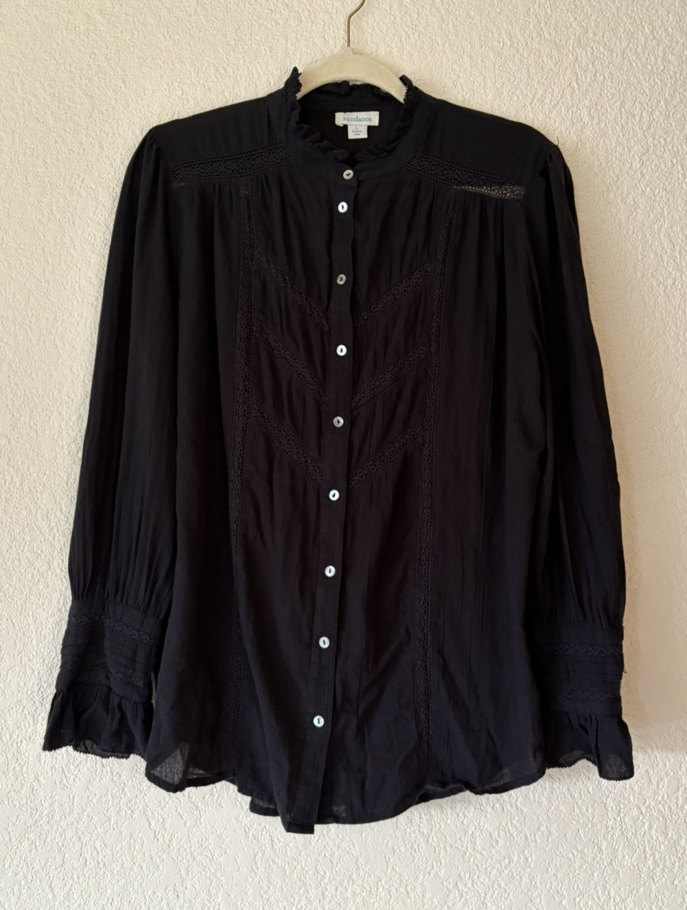 Sundance Cotton Crochet Ruffle Button Up Blouse Black Boho M Pearl Style Button