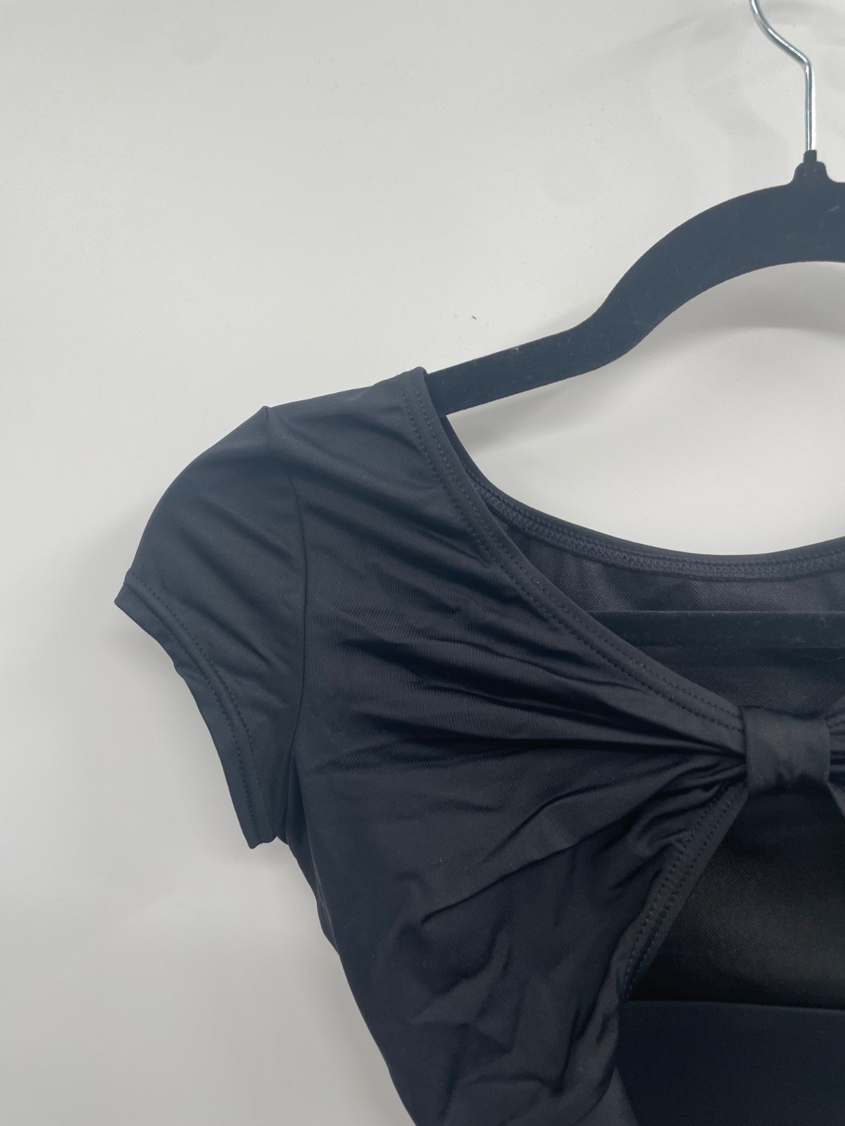 NWT Balera 14282 Knotted Bow Back Crop Top Women’s 4/6 Black Short Sleeve SA