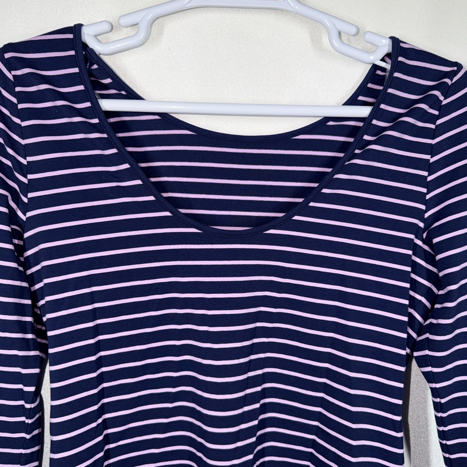 On 34th Womens Size Large Long Sleeve Low Neck Bodysuit Bodyshirt Pink Striped