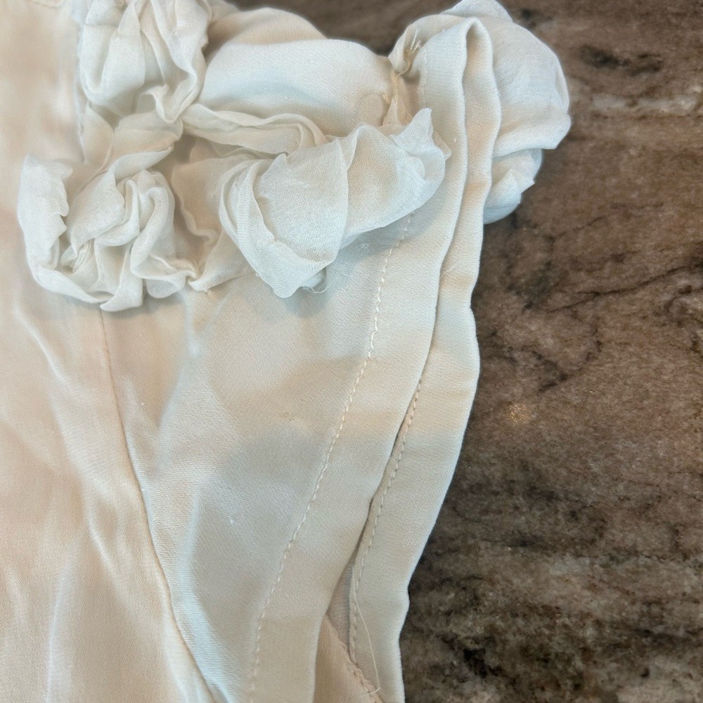 Alice + Olivia Blouse, missing size tag, S?, stain/missing flowers, see photos