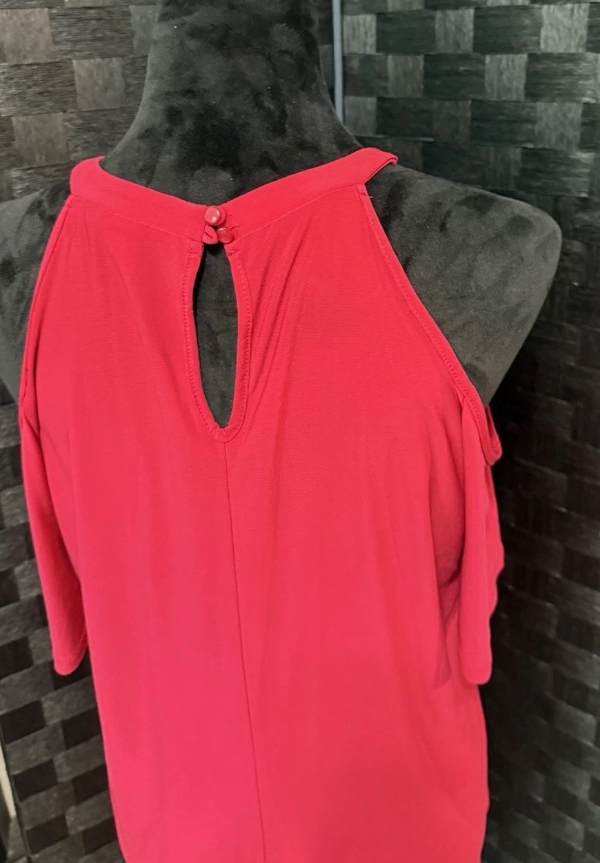 Late August Womens Cold-Shoulder Top Size L Studded Neckline Short Sleeve