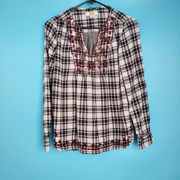 Vintage America Blues Plaid Blouse Women’s Small V-Neck Embroidered Top