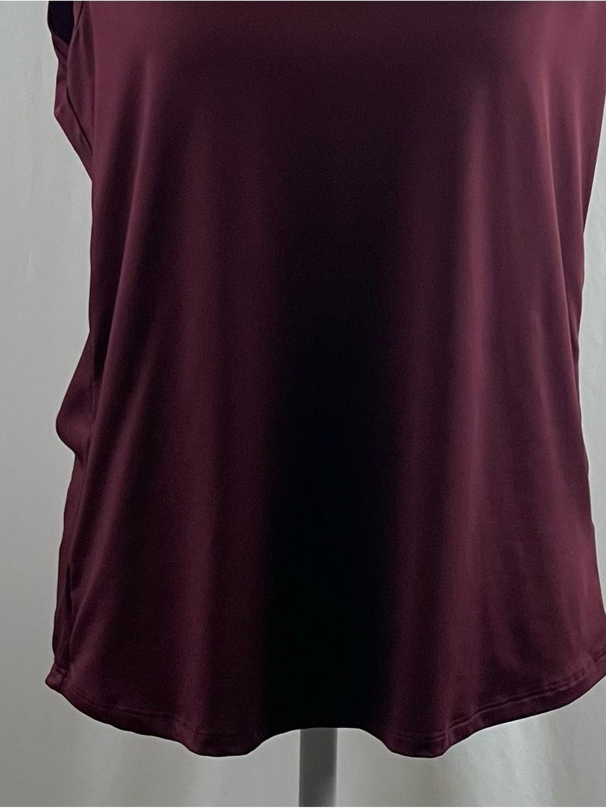 Baleaf Women’s Sleeveless Crewneck Tank Burgundy NWOT Size M GorpCore Athletic