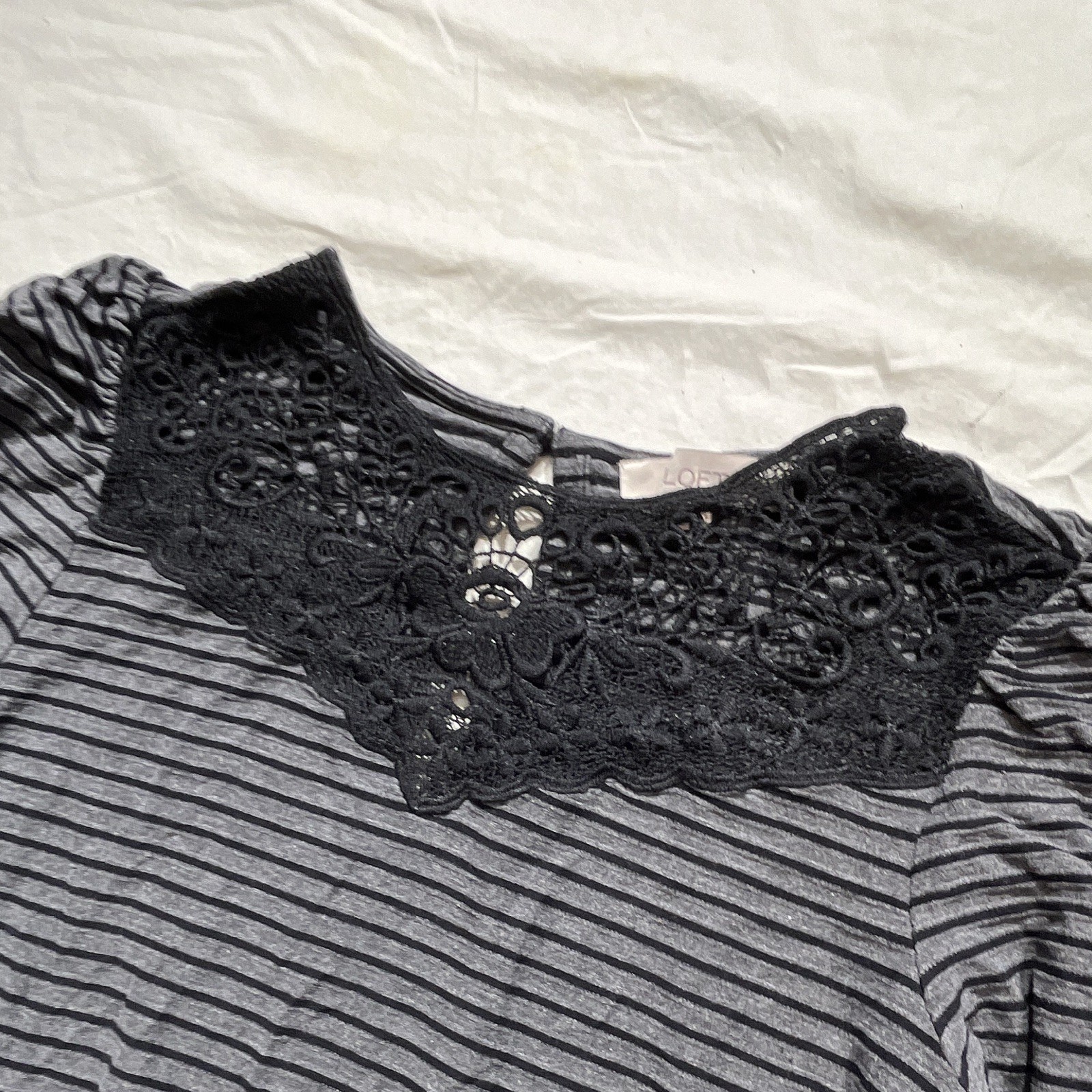 LOFT Petites Women’s Gray/Black Striped Knit Lace Yoke Tunic Top SP