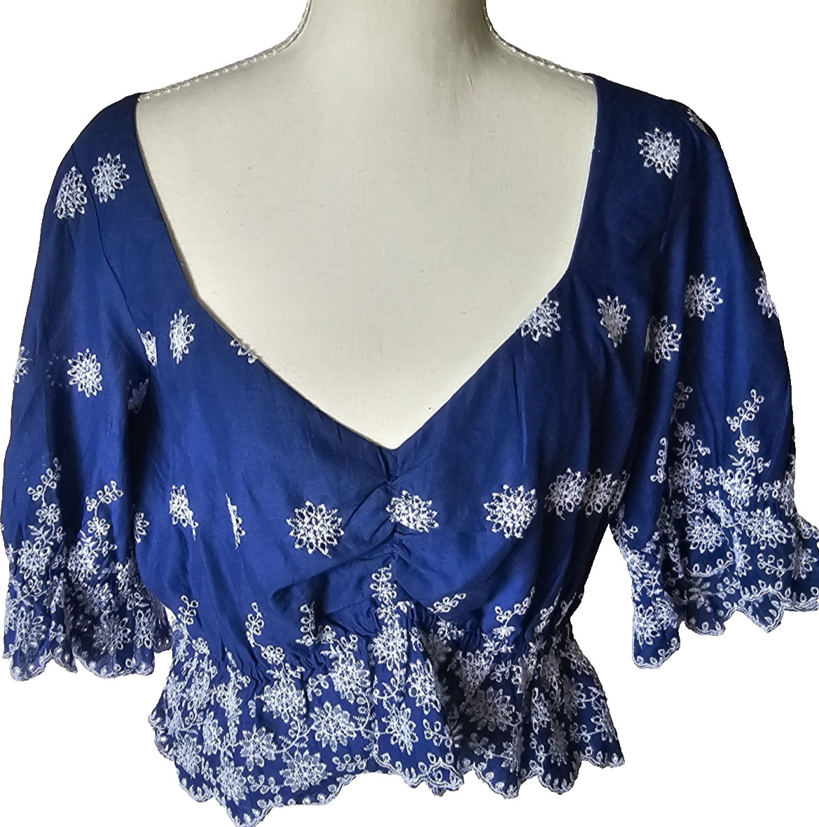 Blue Embroidered Crop Top L Peasant Blouse Cottagecore Romantic Puff Sleeve Boho