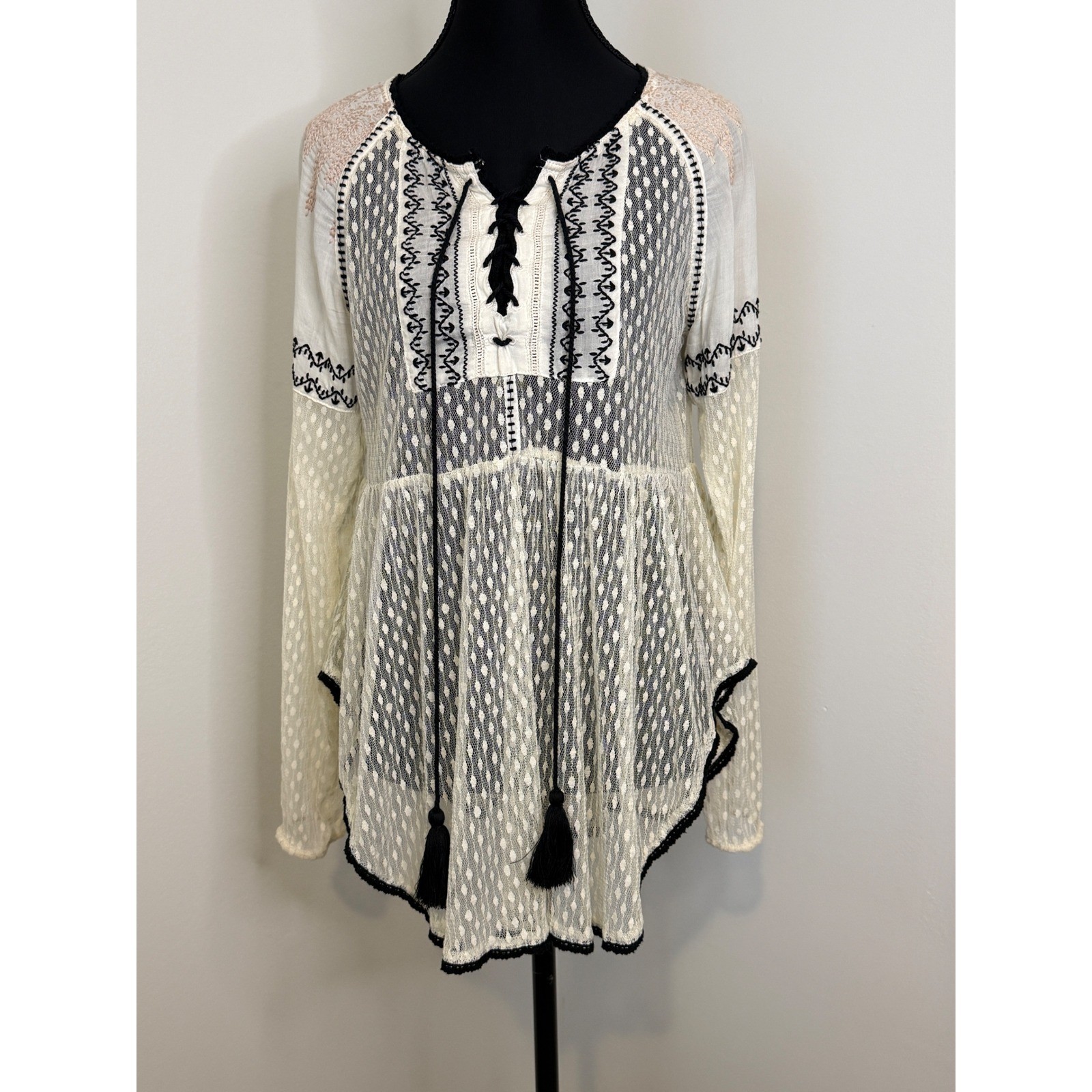 Hazel Ivory Lace Tunic Top Small Boho Embroidered Tassel Lace-Up High-Low Peplum