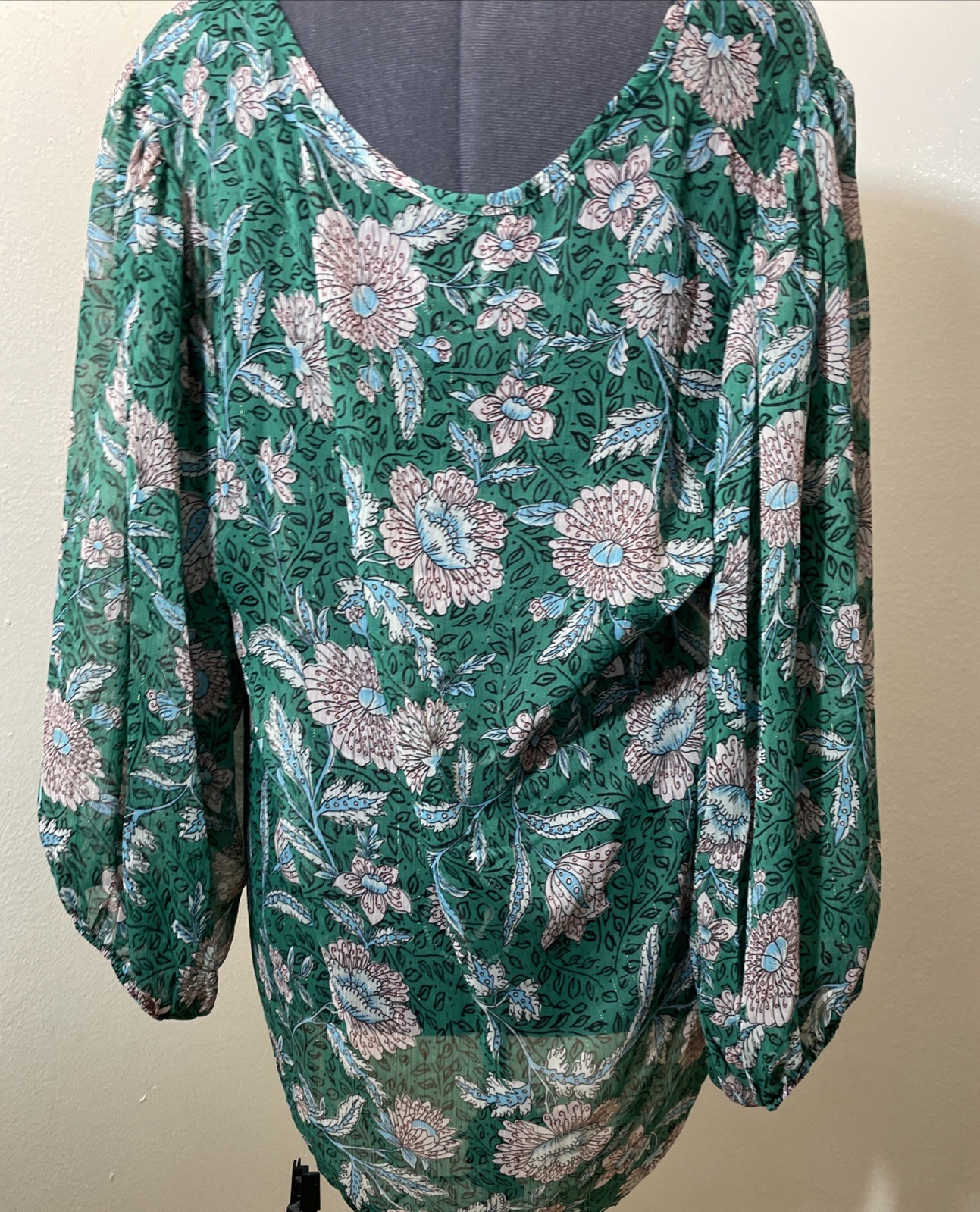 TORRID Women Plus Size 3X Green Floral Metallic V Neck Long Sleeve Blouse