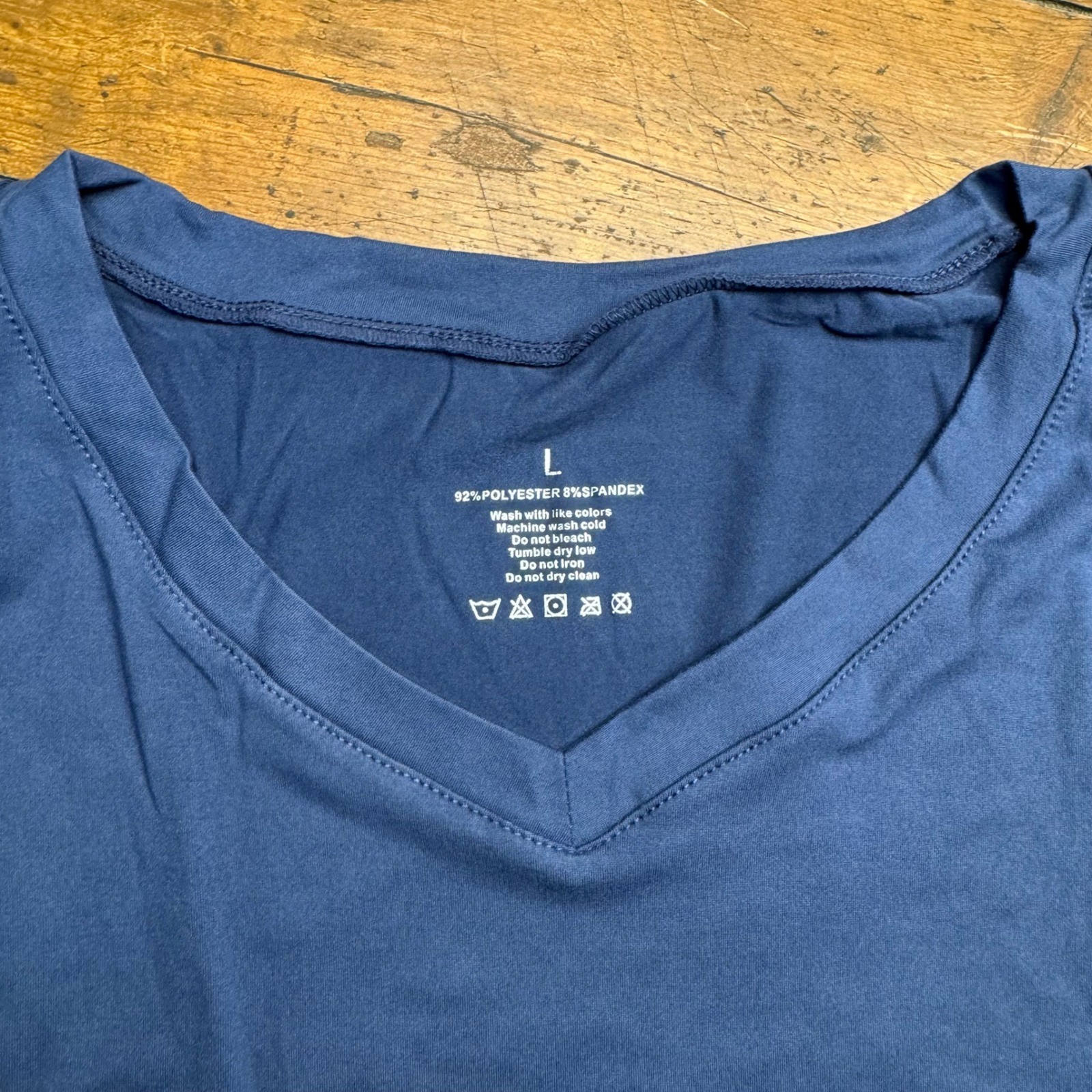 Women’s Blue V-Neck T-Shirt Size L Polyester Spandex Athletic Casual Top