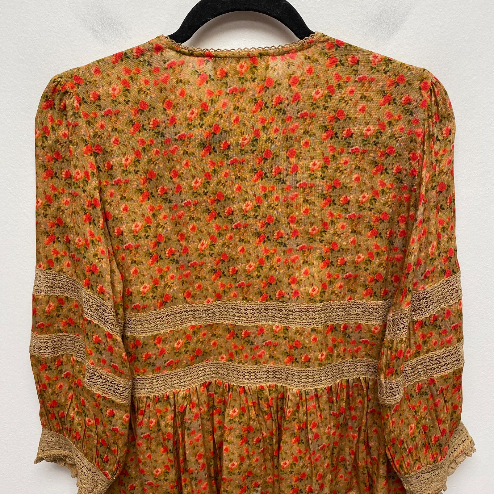 Love The Label Womens Orange Floral Richy Crochet Lace Buttondown Blouse XS