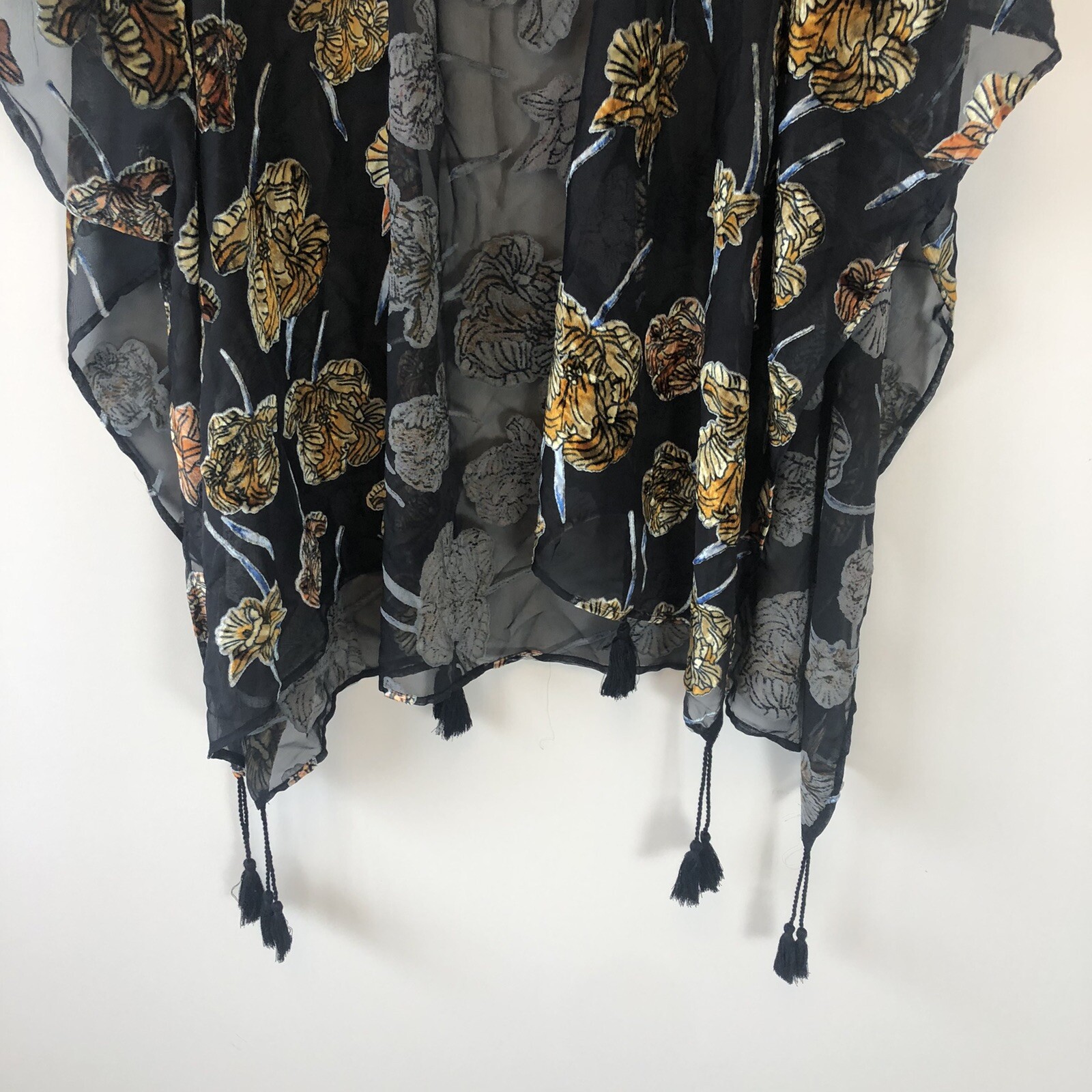 Japna Women’s Velvet Burnout Kimono Duster Black Floral Boho Size Medium NWT’s