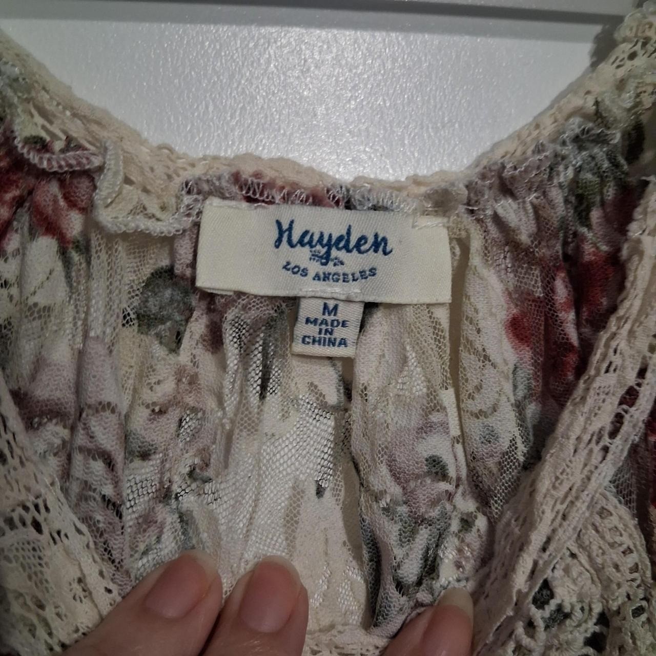 Size M Hayden Los Angeles cream and red floral blouse with lace trim