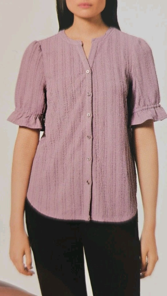 Cable & Gauge Women’s Button Front Blouse