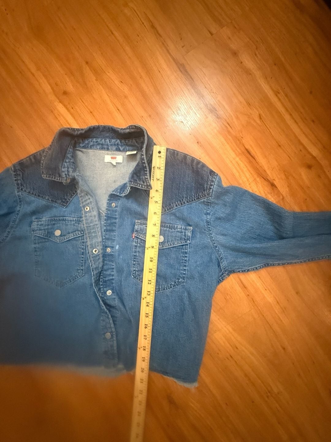 Levi’s Sawyer Cropped Denim Western Shirt with Raw Hem