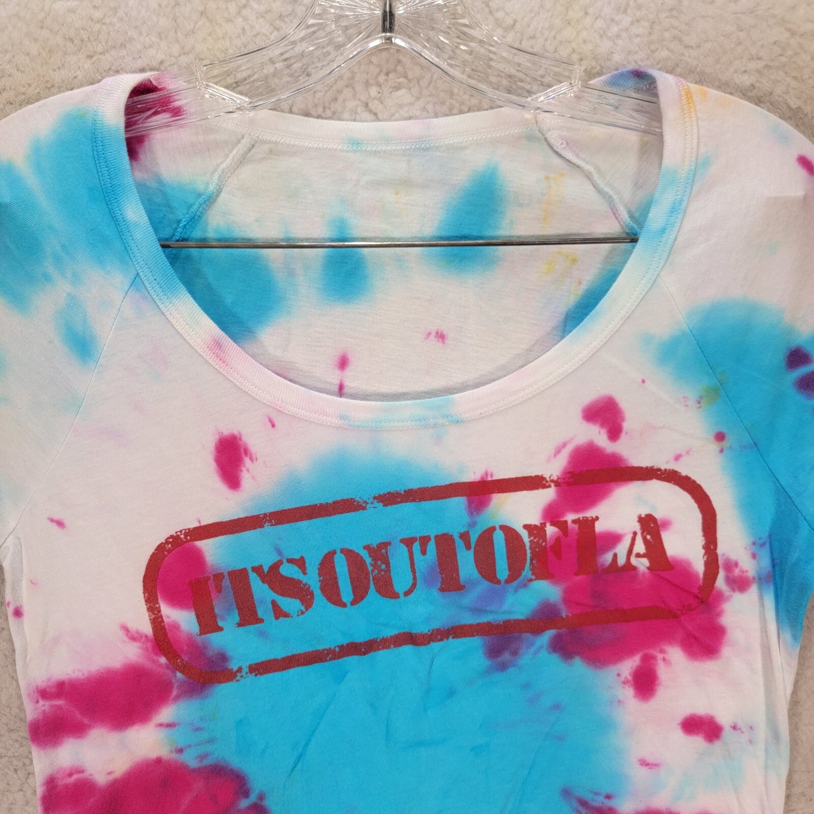Its Out of LA Magenta Tie Dye Graphic Tee Scoop Neck Extra Slim T Shirt Size M