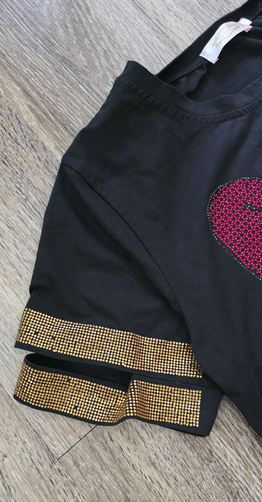 Women’s Black T-Shirt Rhinestone Daisy Duck Bling Graphic Gold Sleeve