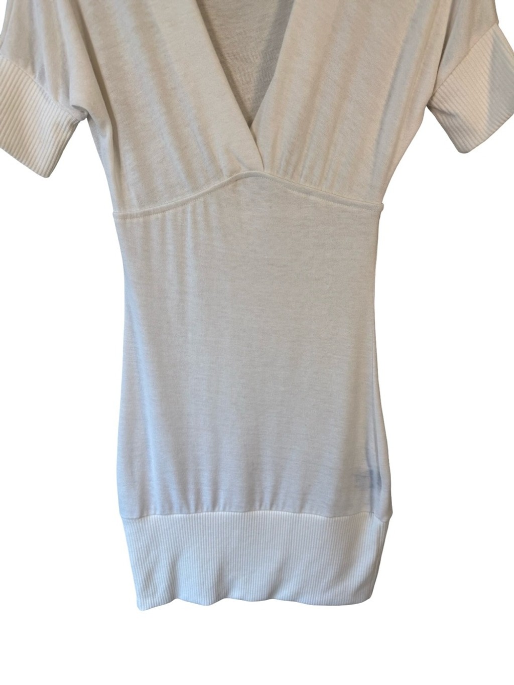 Seductions Ivory Deep V-Neck Short Sleeve Knit Top Size S Minimalist Neutral