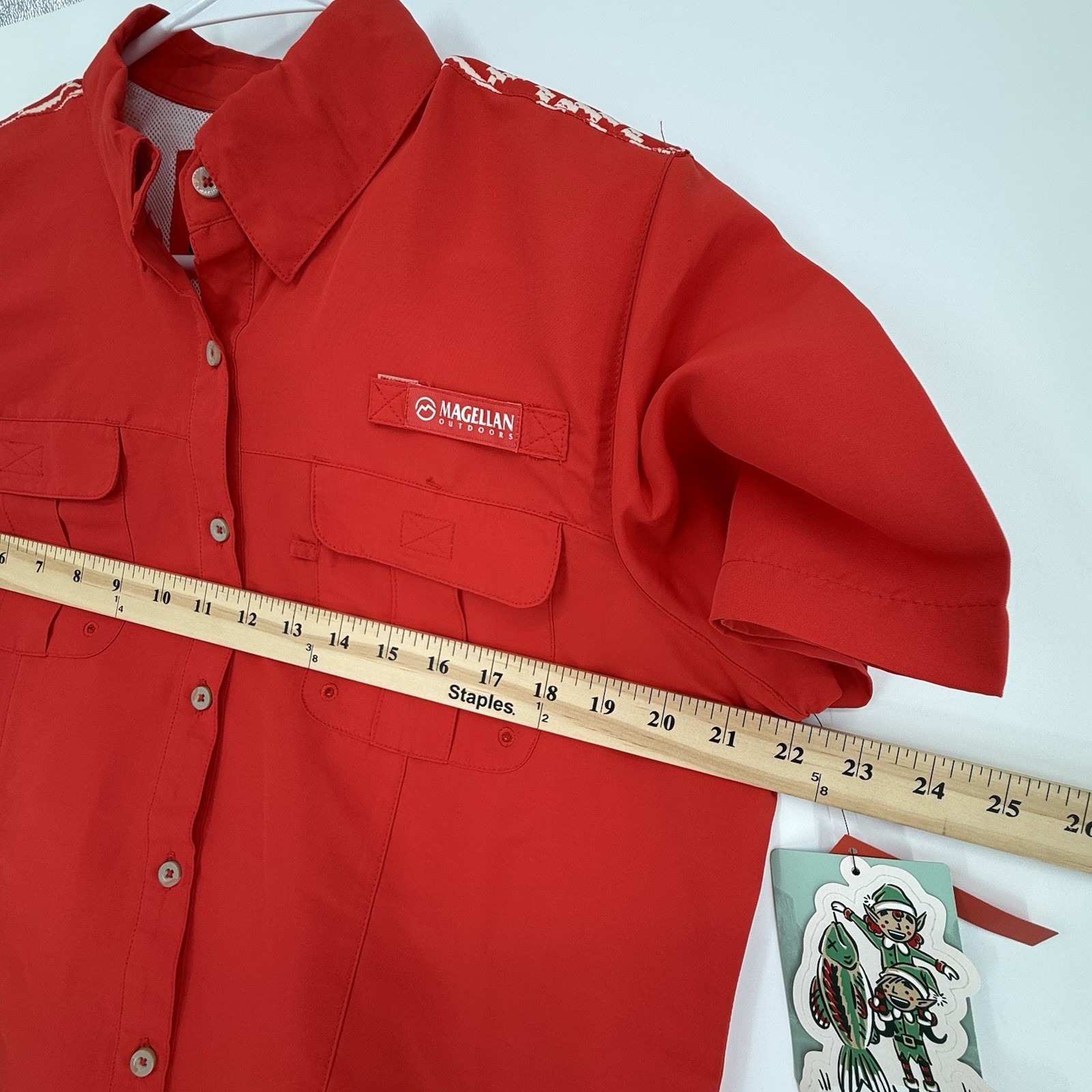 NEW Magellan Outdoors Women’s Laguna Madre Holiday Collection Shirt Size Medium