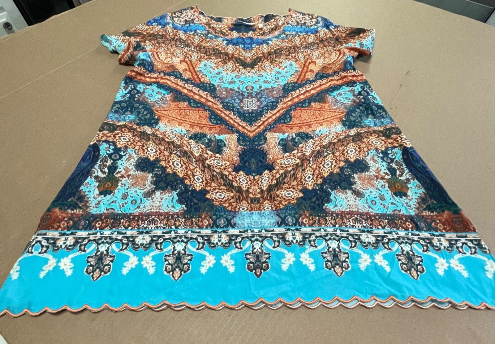 Soft Surroundings Women’s Size Medium Blue/Copper Scalloped Hem Cap Sleeve Knit