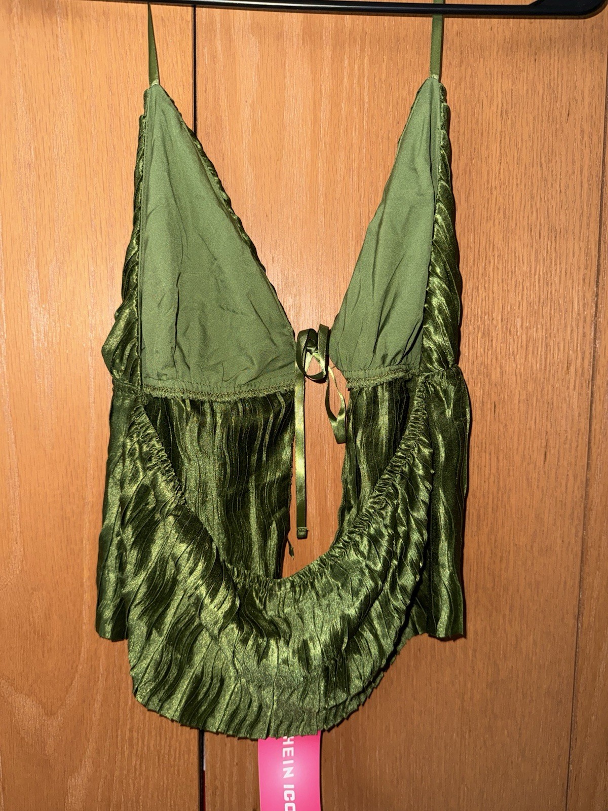 SHEIN Green Satin Pleated Tie-Front V-Neck Spaghetti Strap Cami Top L