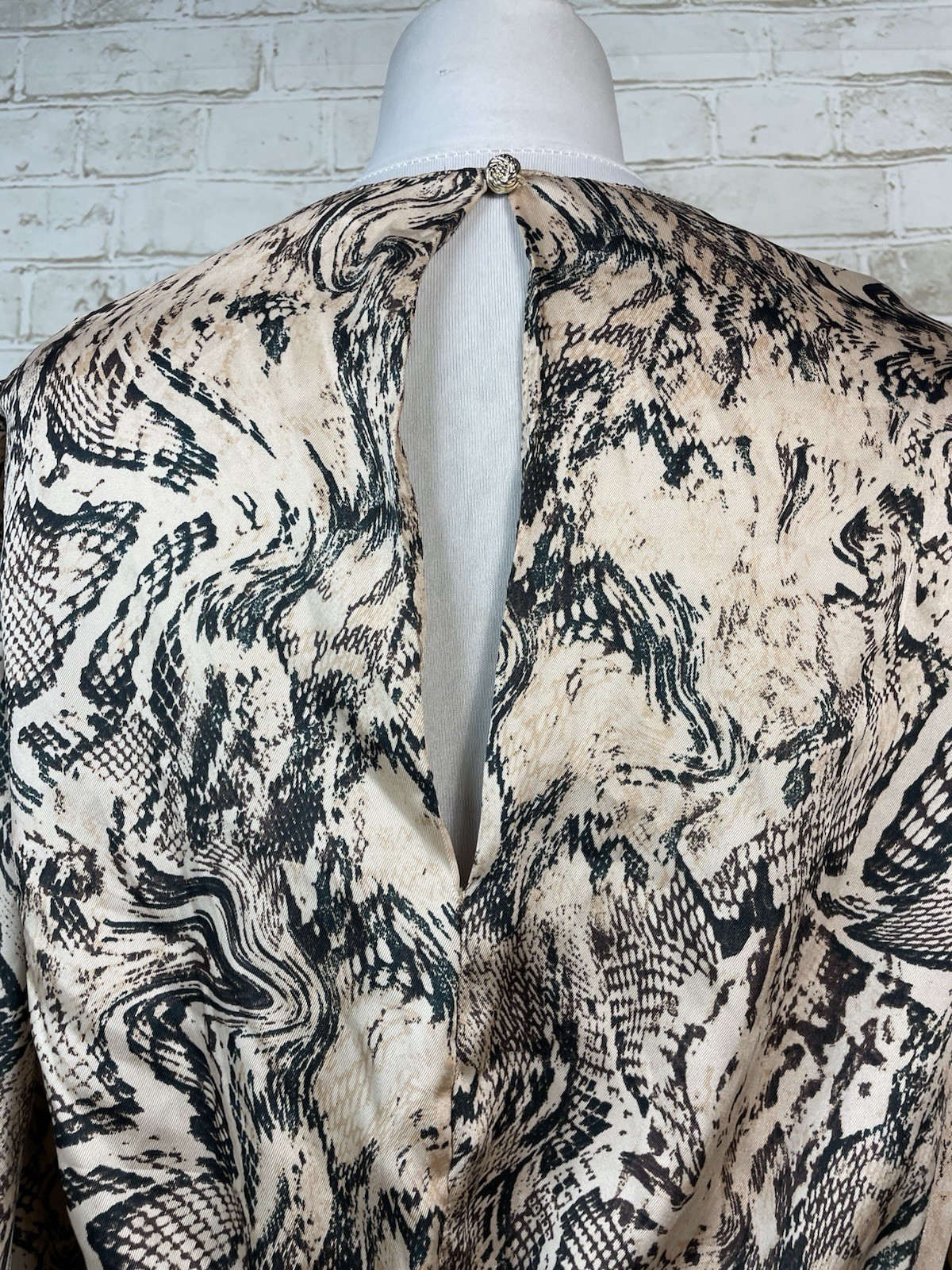 Shiny Snakeskin Print Satin Secretary Blouse Sz 18 44” Bust Sissy Mistress TV CD