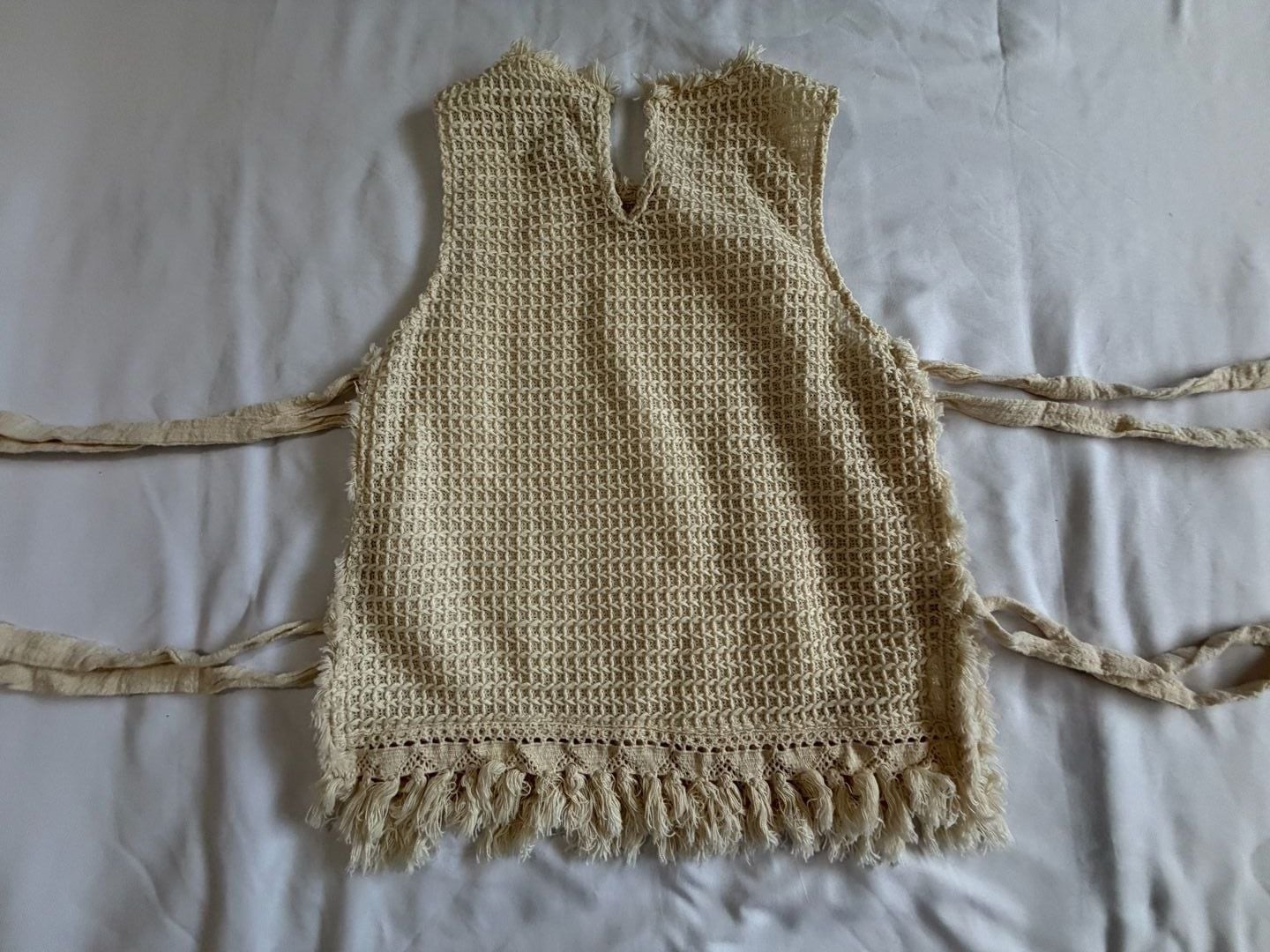 Moon River Boho Crochet Fringe Tank Top M Y2K Hippie Festival Beach Cover Up
