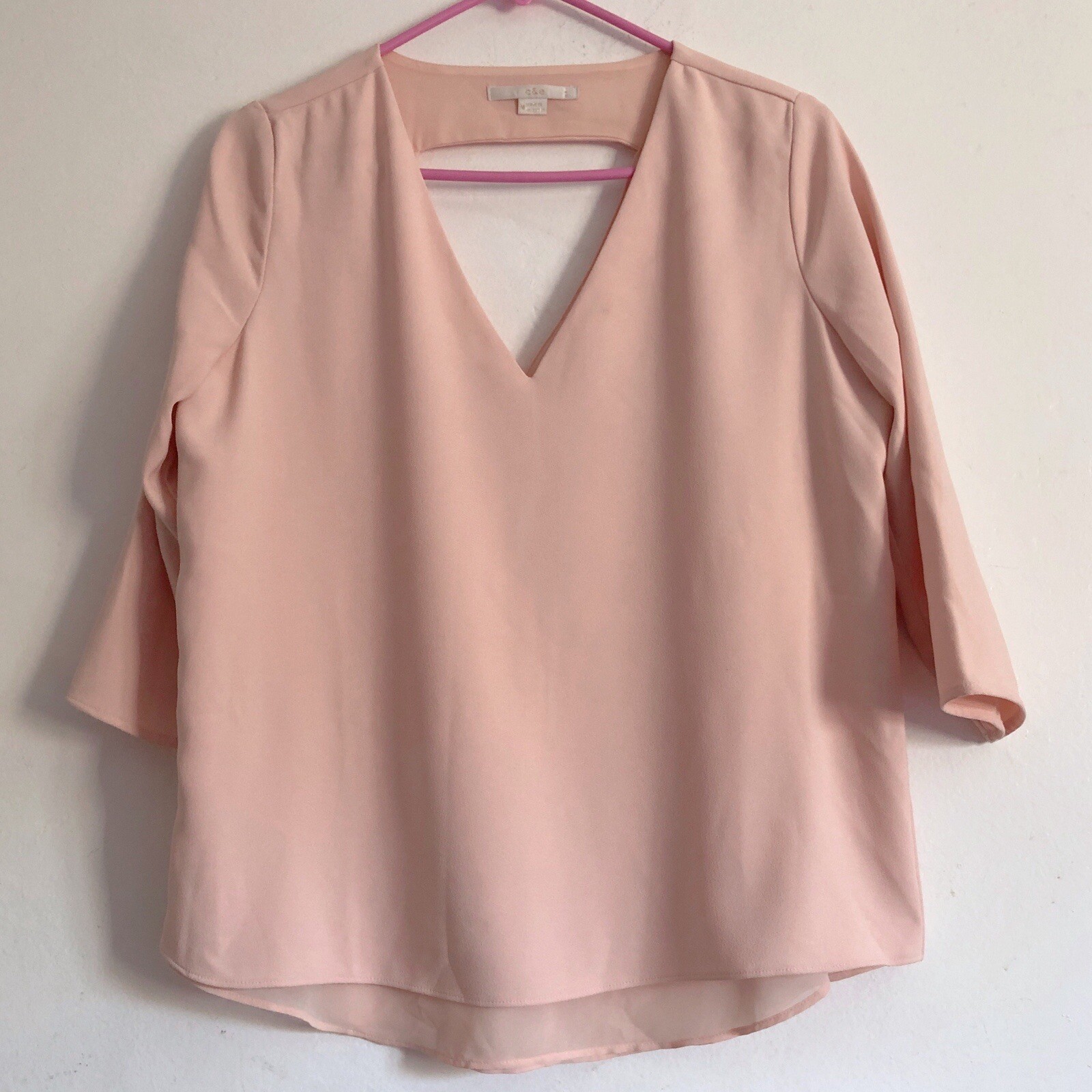 C&E Pastel Peachy Pink Cutout Back Layered V Neck Blouse Top Size Medium