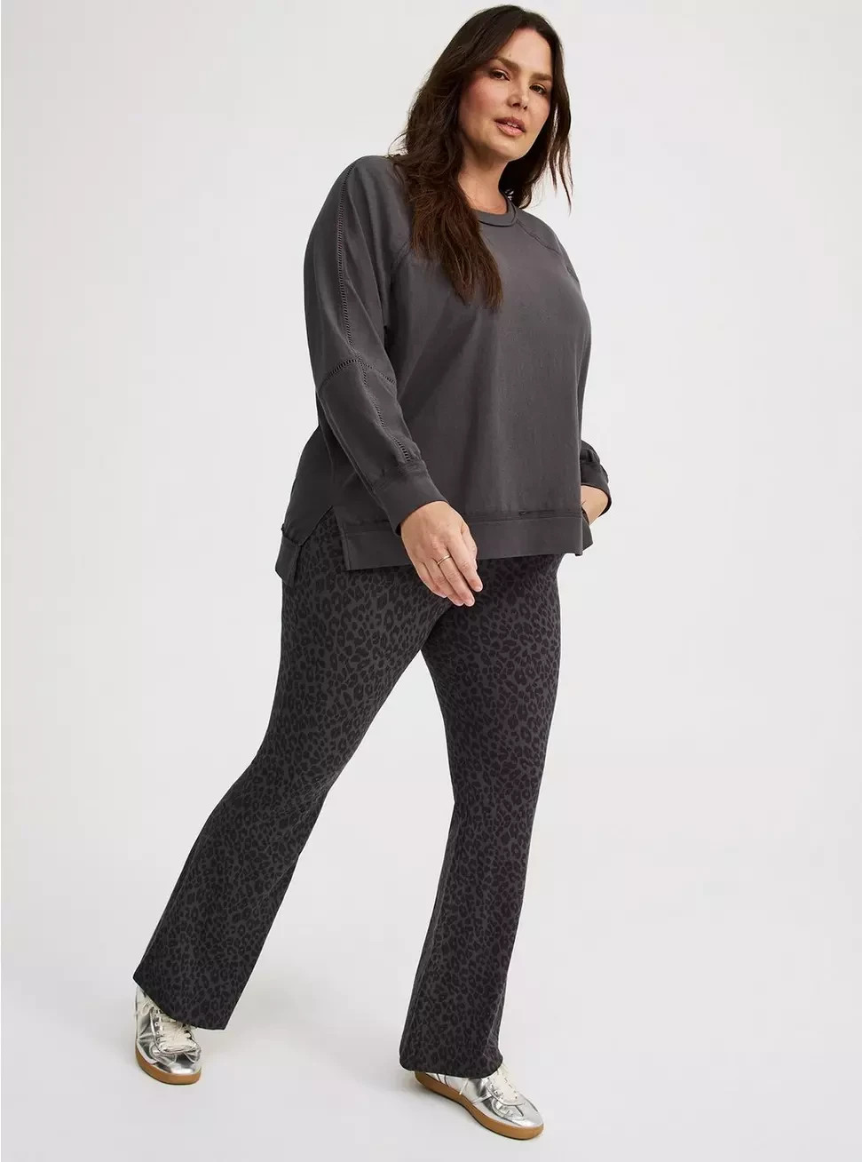Torrid Plus 1X Long Sleeve Relaxed Dolman Tee Crew Neck Vintage Black NWT