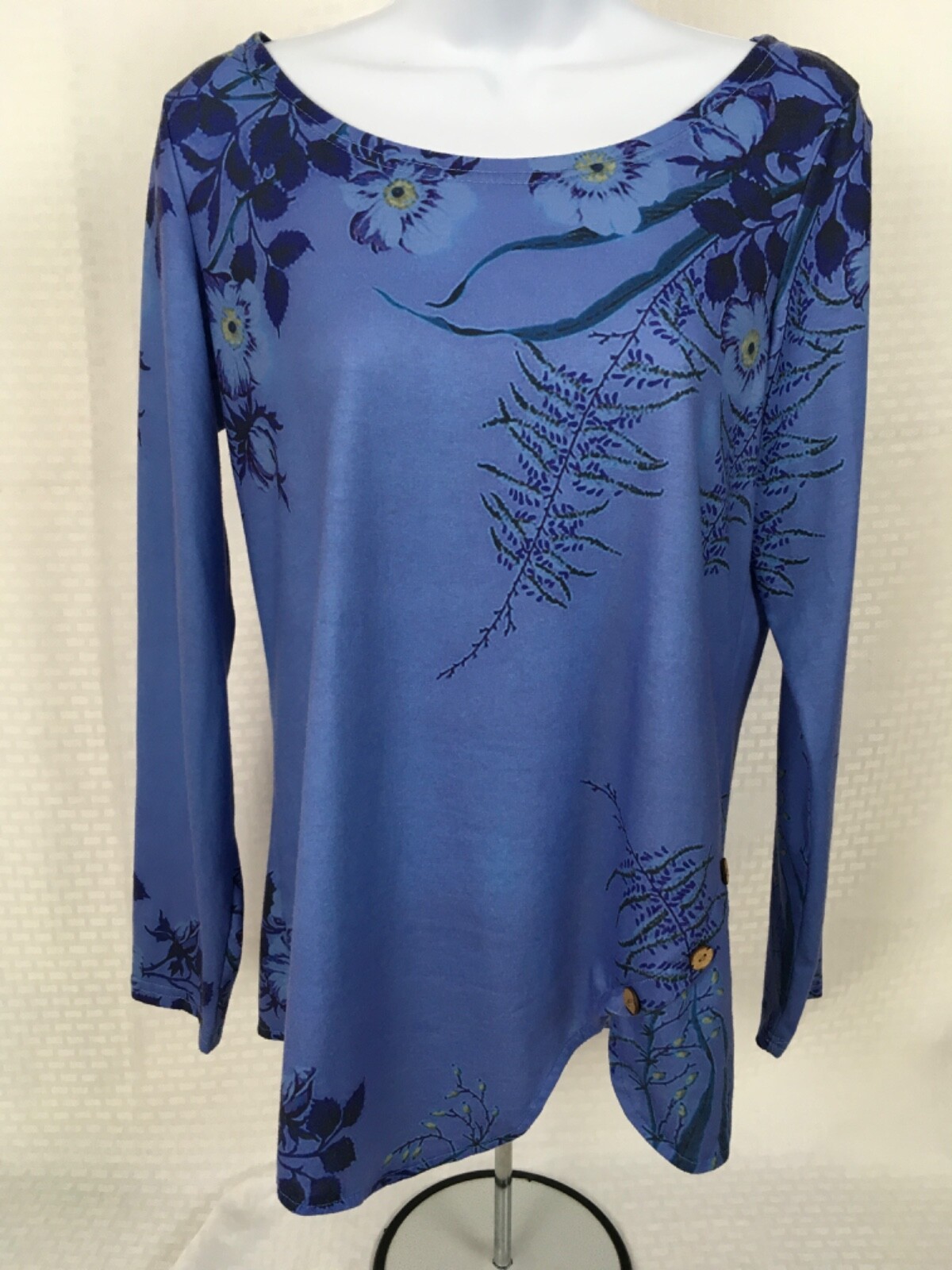 MissLook Women Top Size M Blue Purple Floral Long Sleeves Round Neckline Buttons