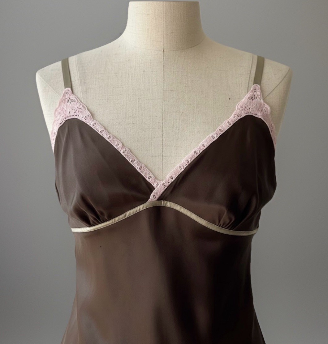 Vtg Y2K GAP Espresso Silk Cami Blouse w/Pink Lace Trim Fairycore Coquette Sz L