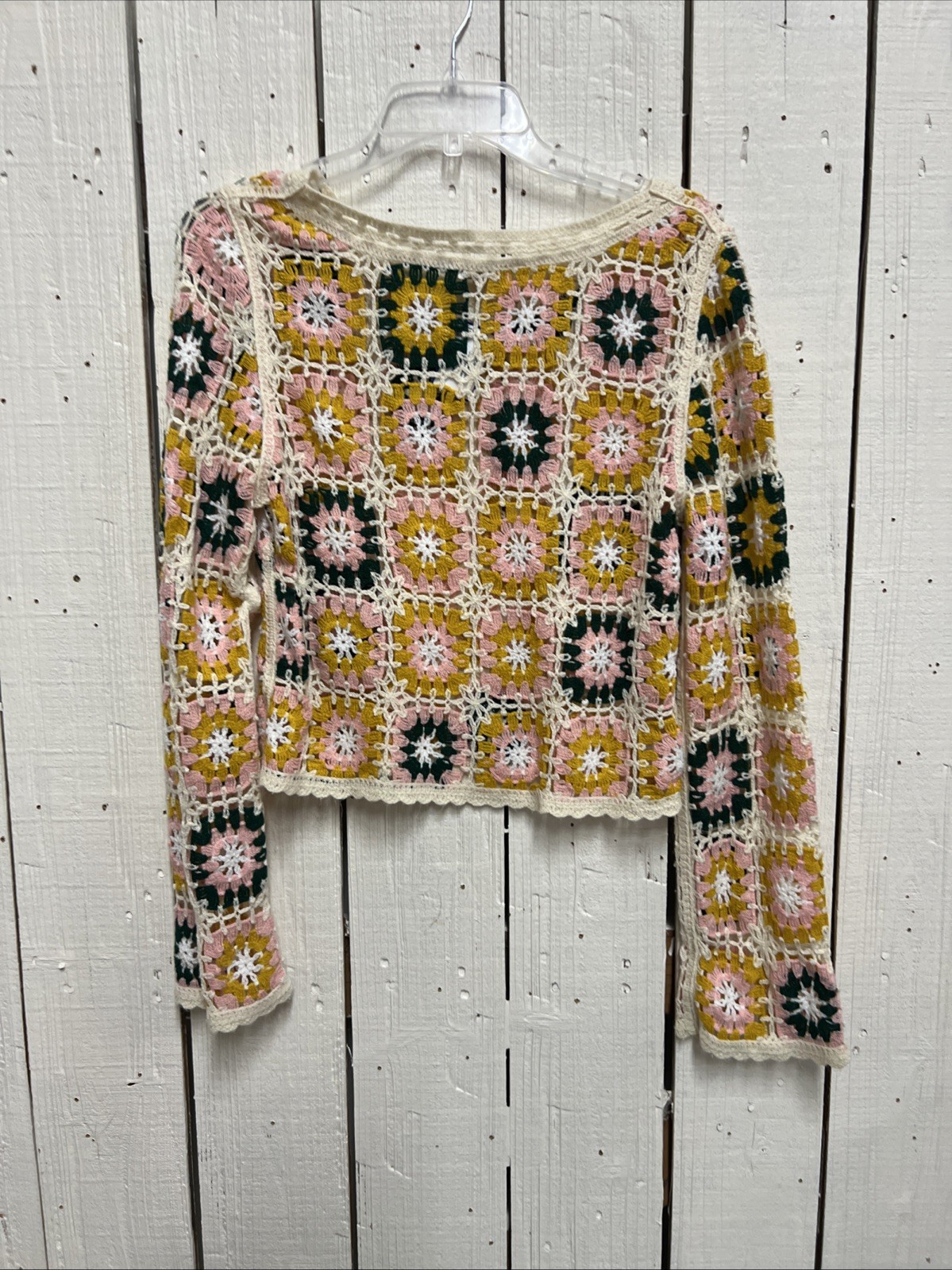 Rebellion Top Crochet Size M Cream Multicolor Long Sleeves Round Neck Boho C133