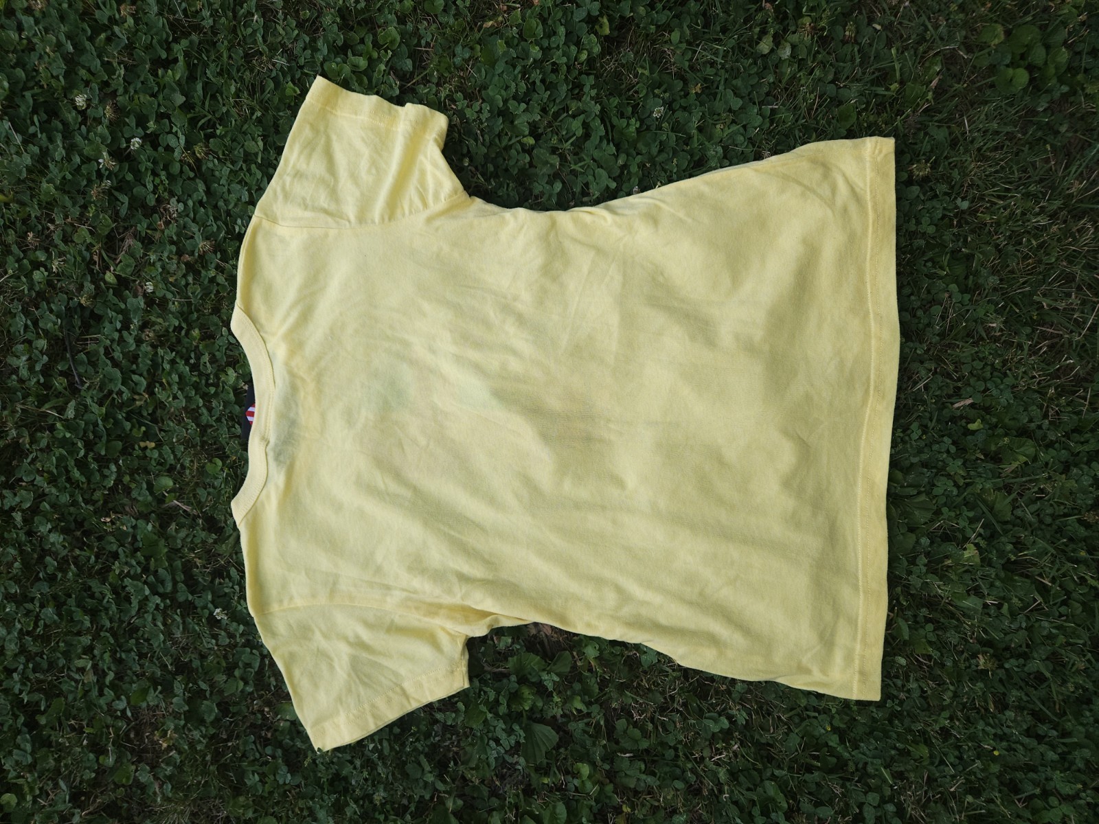 VTG Junk Food Women’s Yellow TShirt Rainbow Brite Size XL Made In USA Y2K