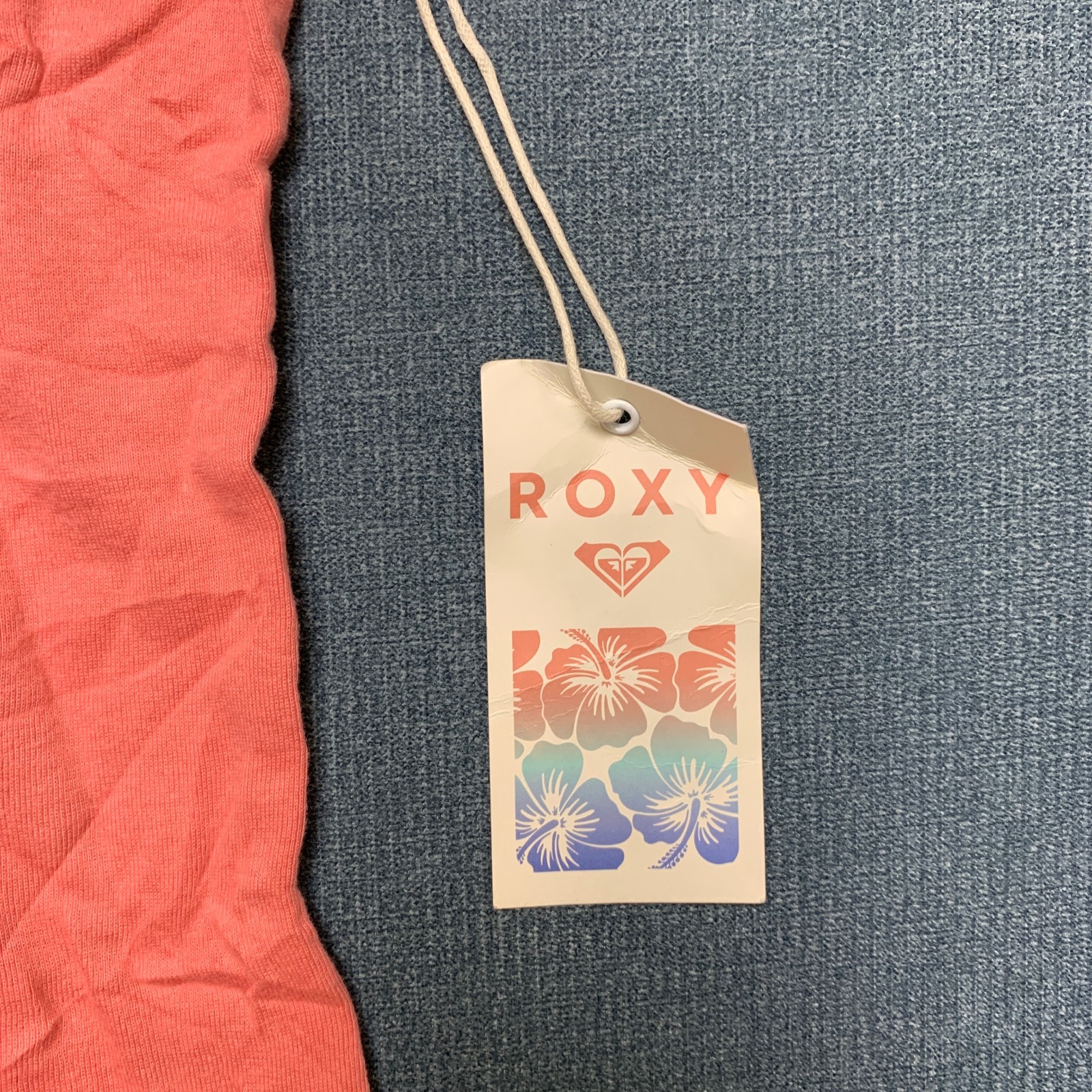 Aeropostale Roxy Hibiscus Graphic Baby T Shirt Womens Medium Pink Short Sleeve