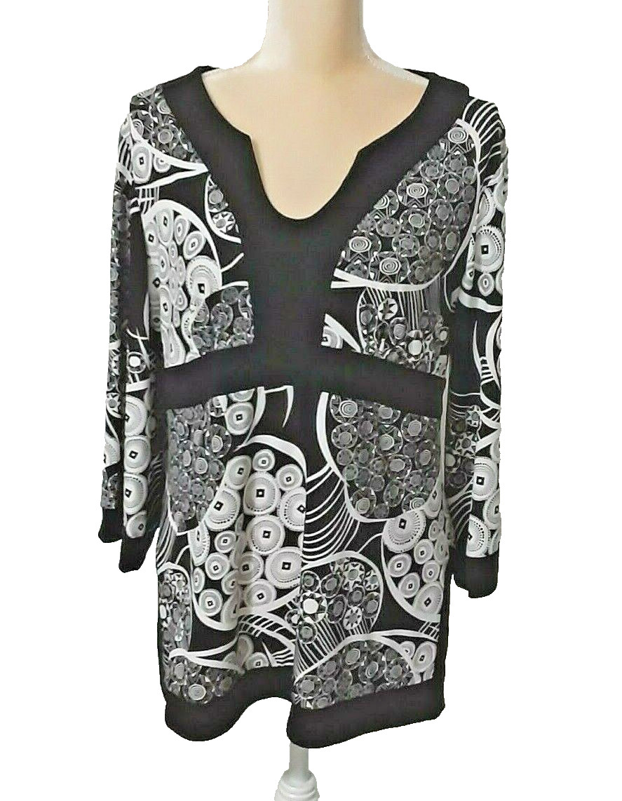 Nue Options black geometric design tunic L polyester jersey 3/4 bell sleeves