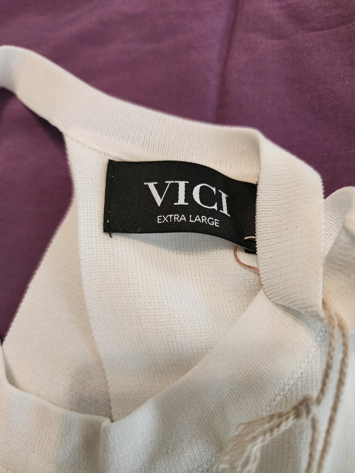 VICI knitted Halter, Size Xl, Cream, Rayon Nylon Blend, NWT