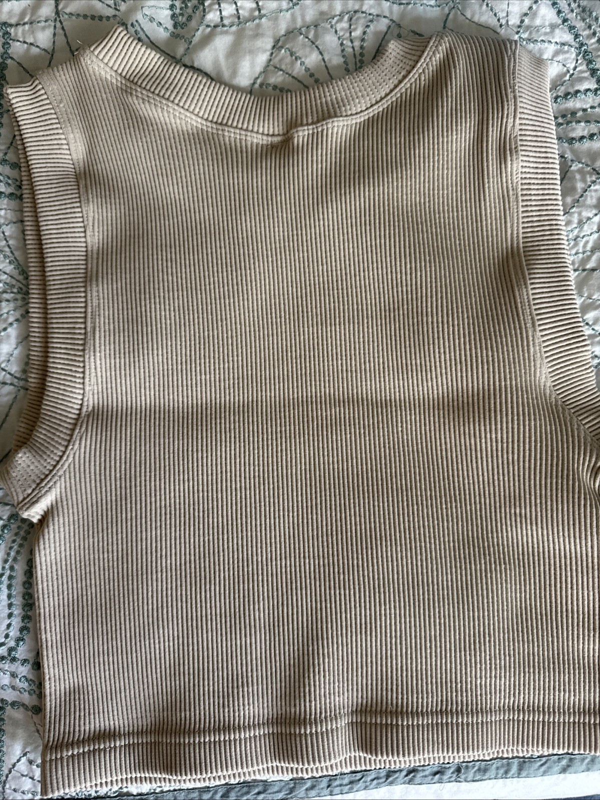 By Together Seamless Ribbed Crop Top Tan Crew Neck Tank Medium/large NEW